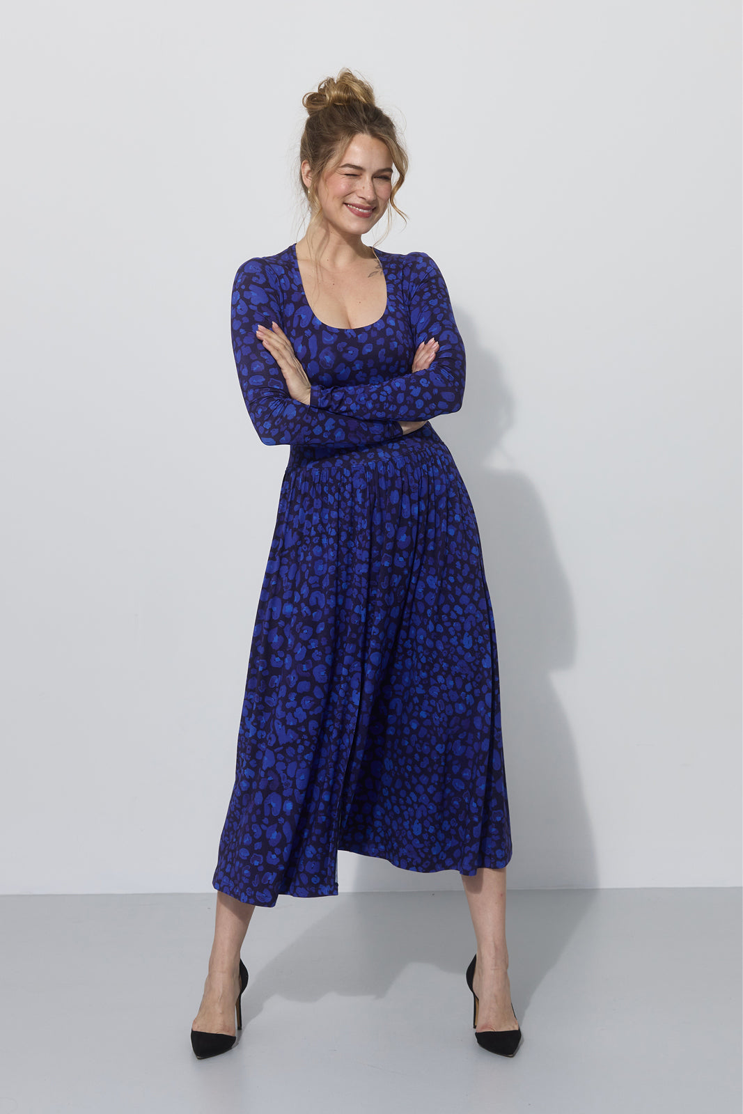 VOILÁ print leo art blue