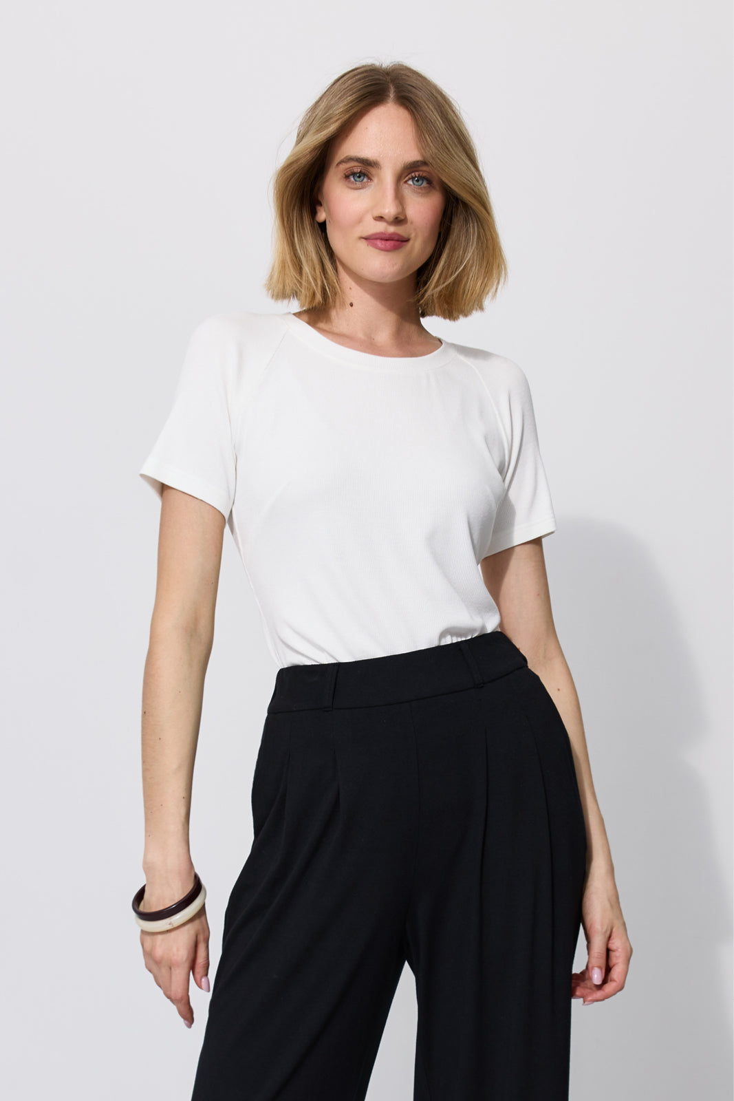 SAWCIA SHORT SLEEVE off white 