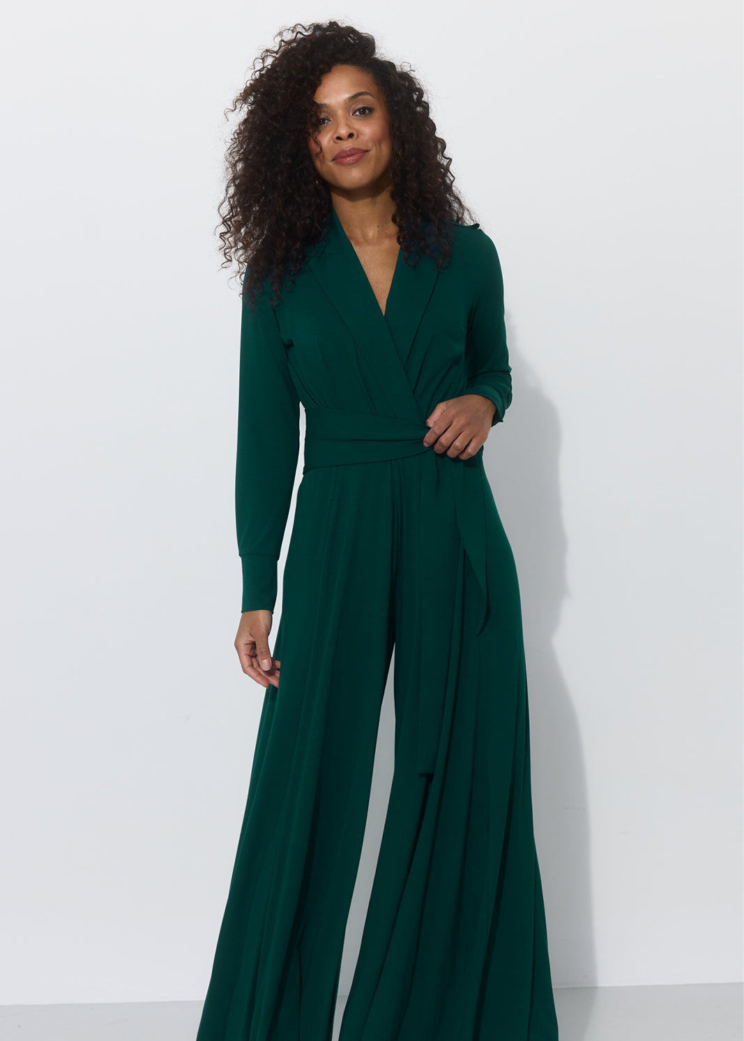 AMINA 175 cm<br>kosmetolożka, modelka<br>kombinezon XS|#000000|#ffffff|