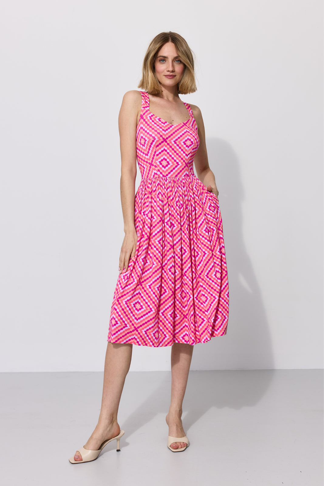 RZYMSKIE WAKACJE  print gorseciki Koźmińska pink