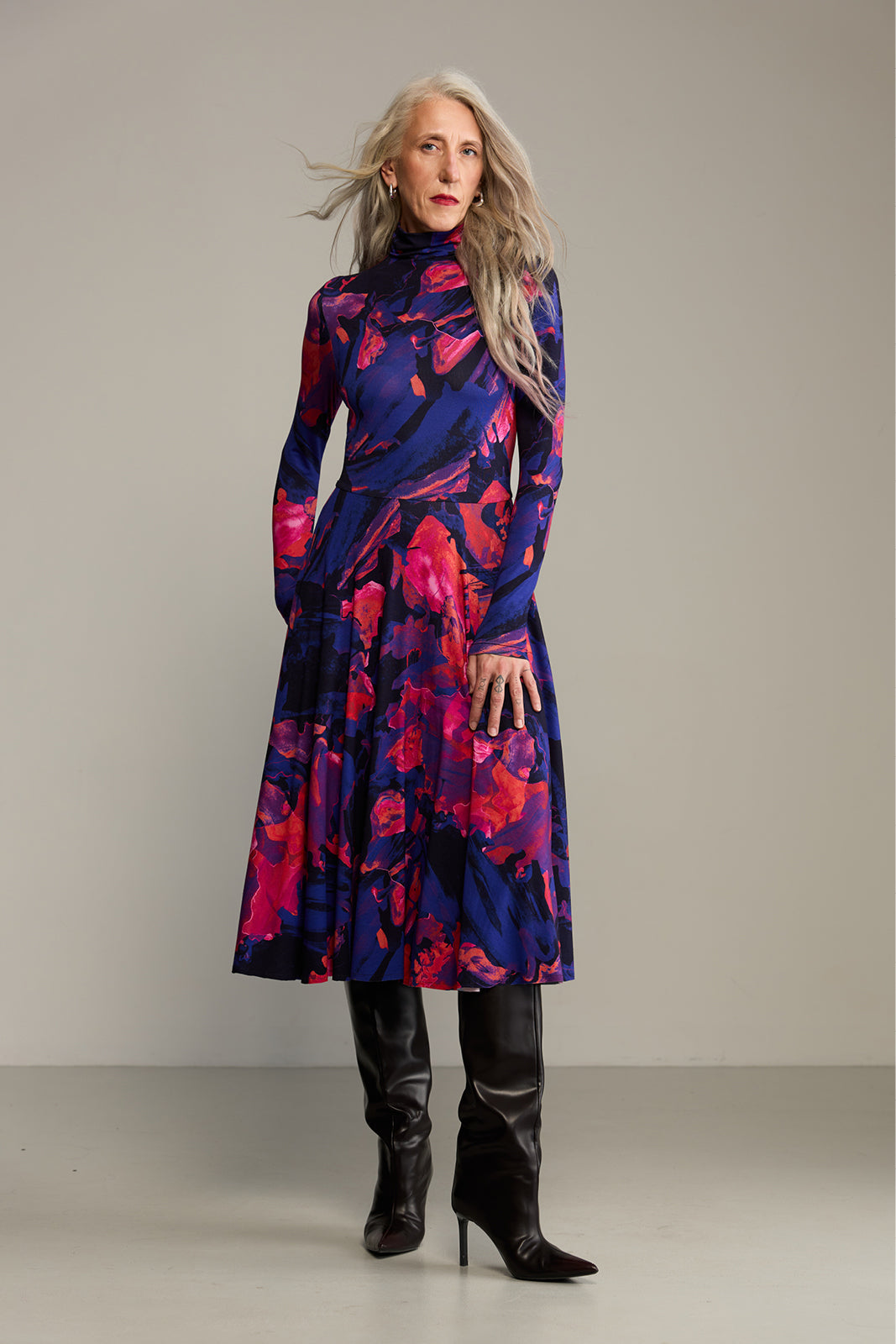 Sukienka GO(LF) FOR IT print Dreamworld orange & violet