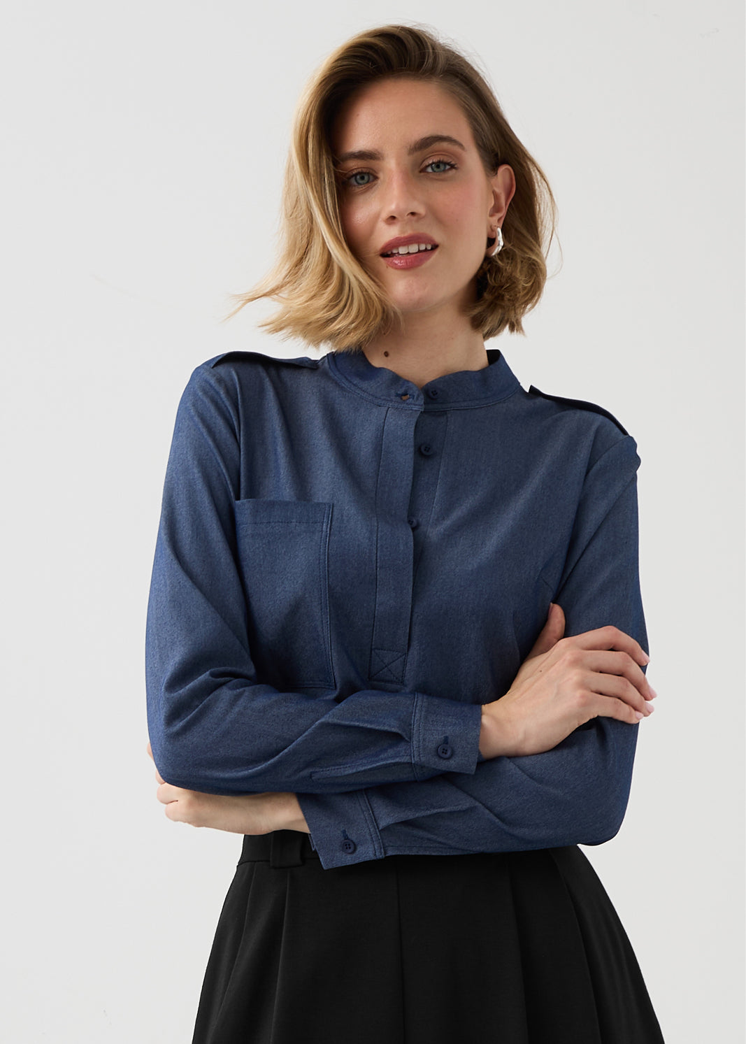 NEW CHIC SHIRT navy blue jeans