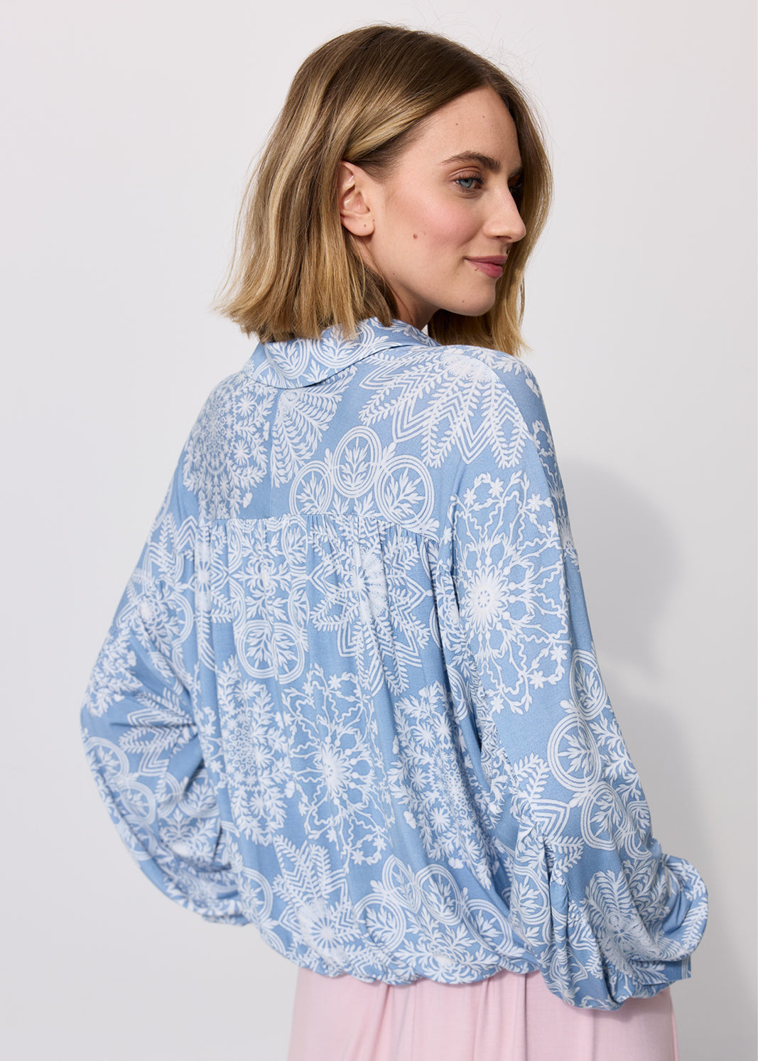 SHIRT ROMANTIC folk cut-outs print blue