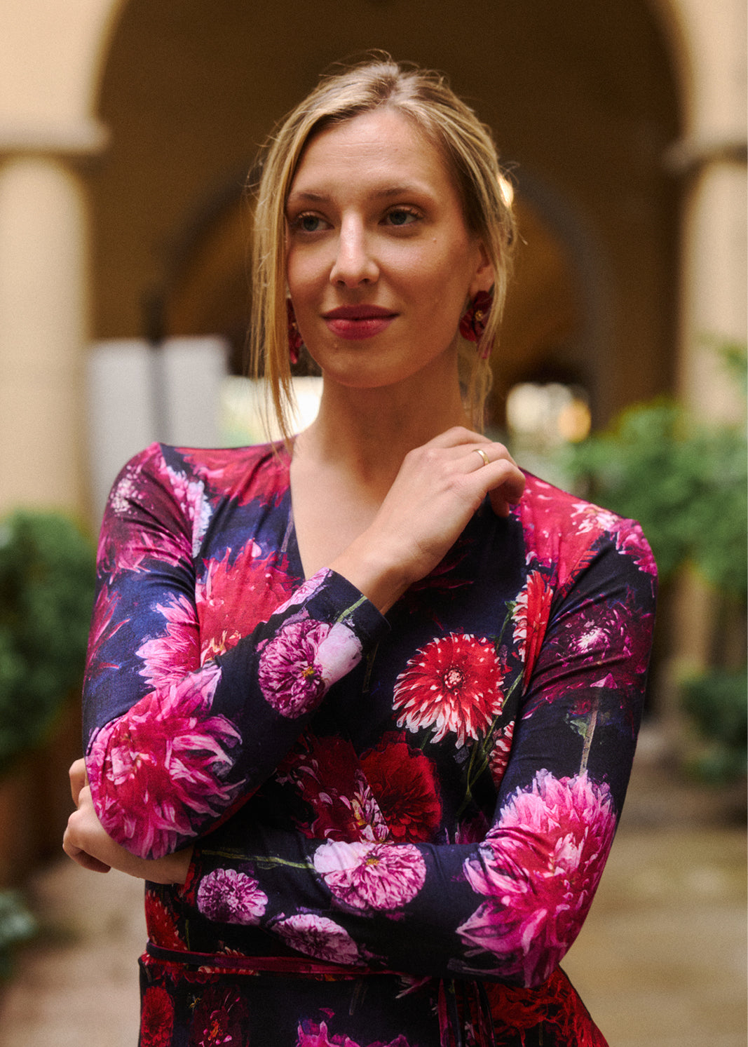 Sukienka DREAMGIRL z długim rękawem print dalie
