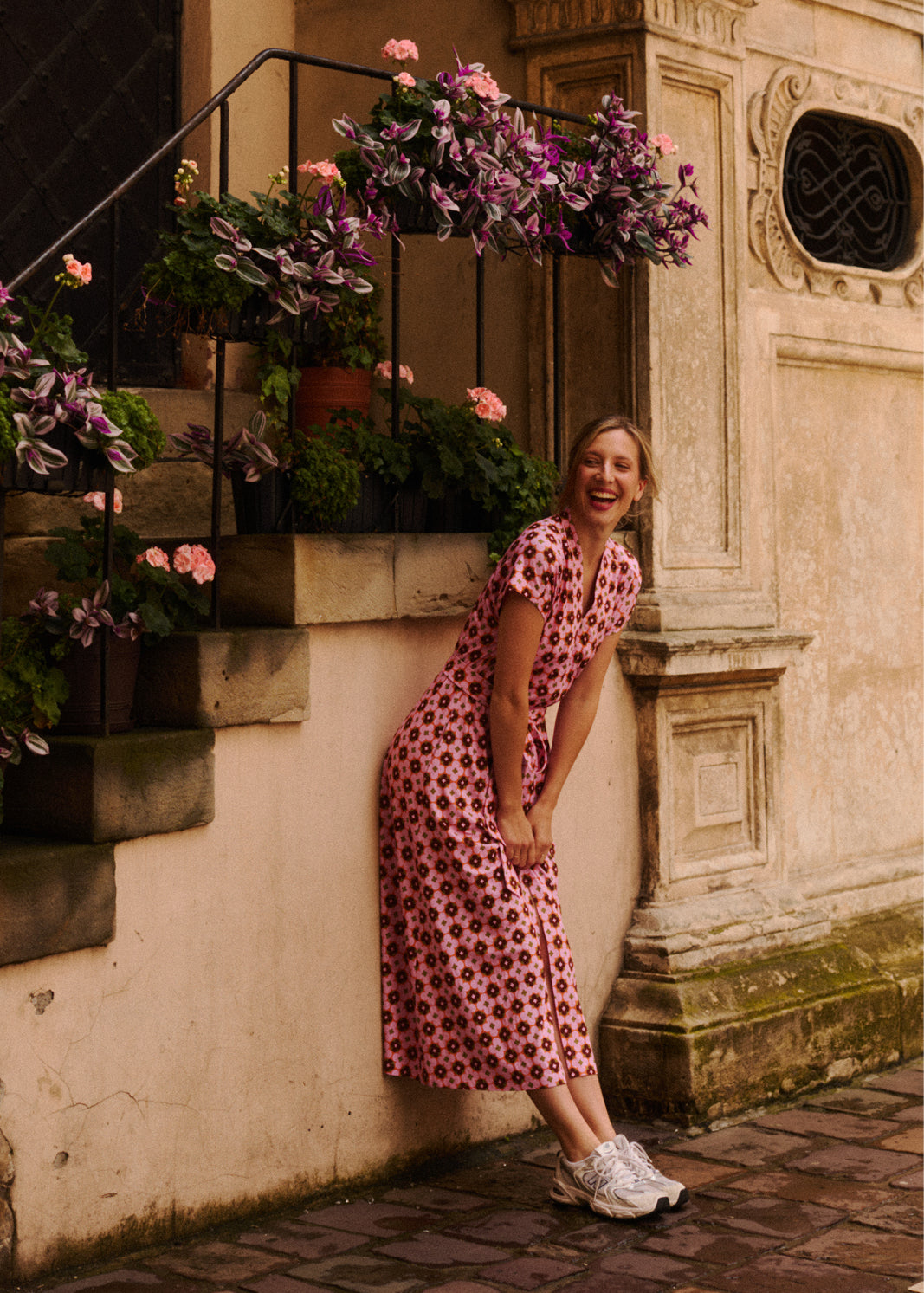 Sukienka JUTRO BĘDZIE NASZE print The Best of the 70s Small Flowers