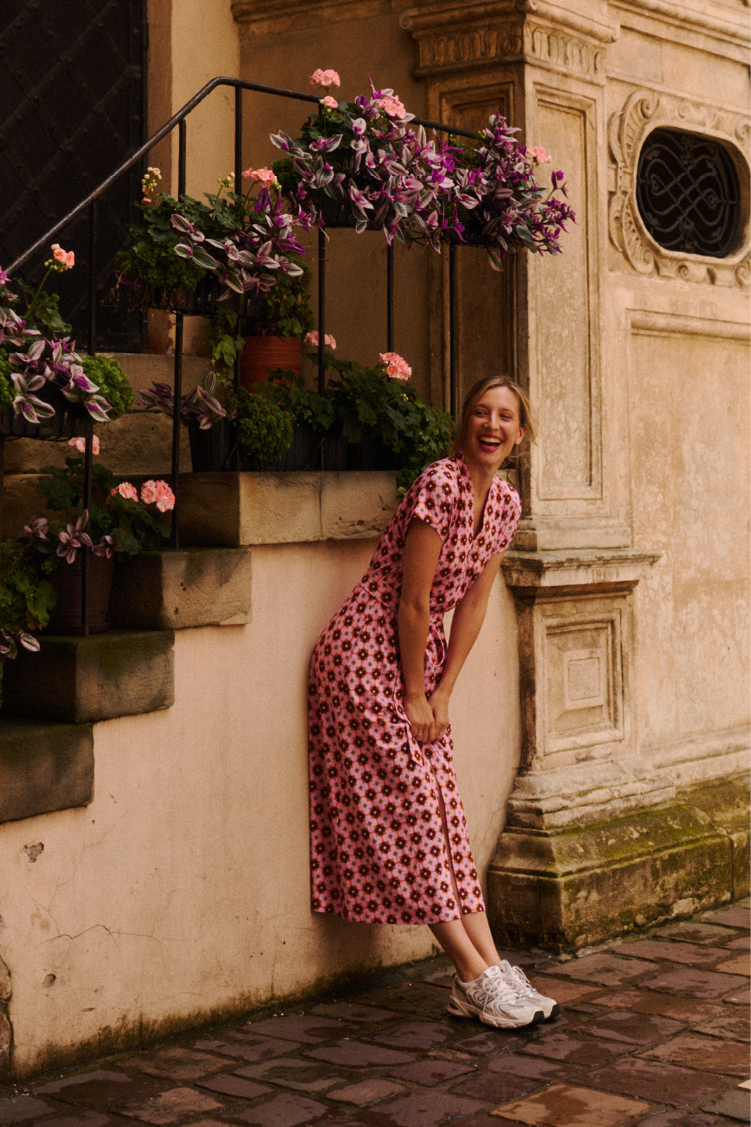 Sukienka JUTRO BĘDZIE NASZE print The Best of the 70s Small Flowers