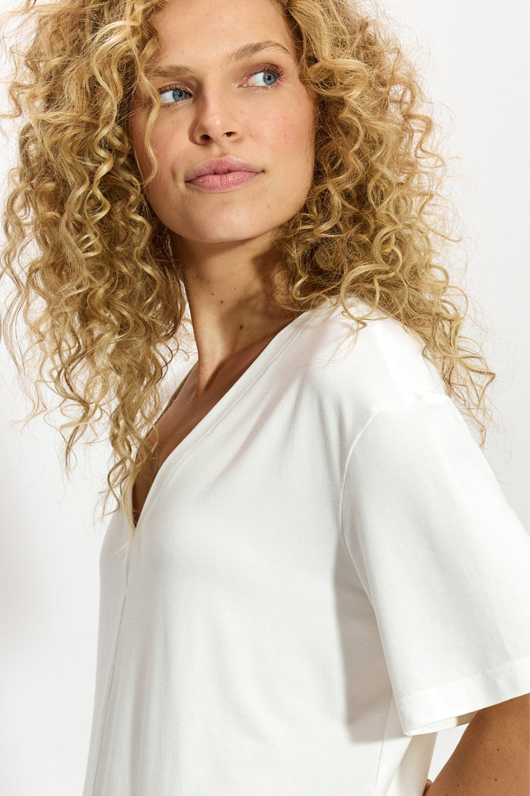 MARIA FRANCUZECZKA perłowa biel