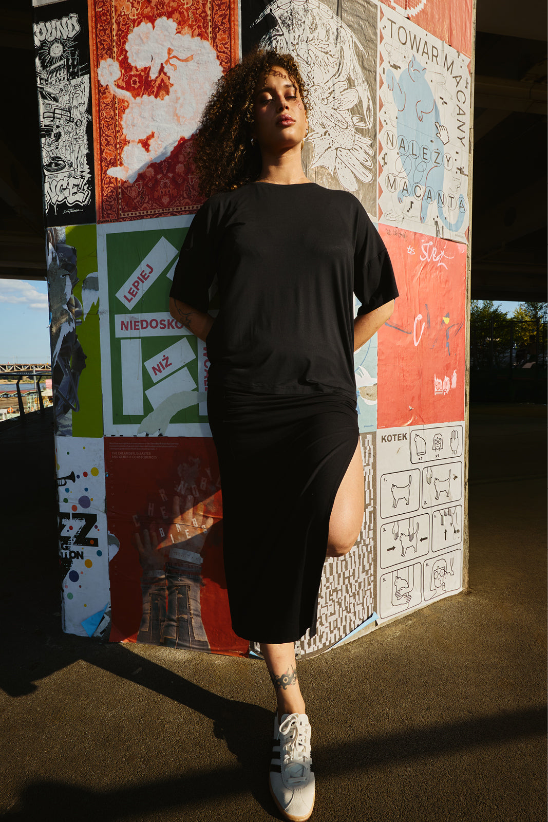 LEGS TALK black