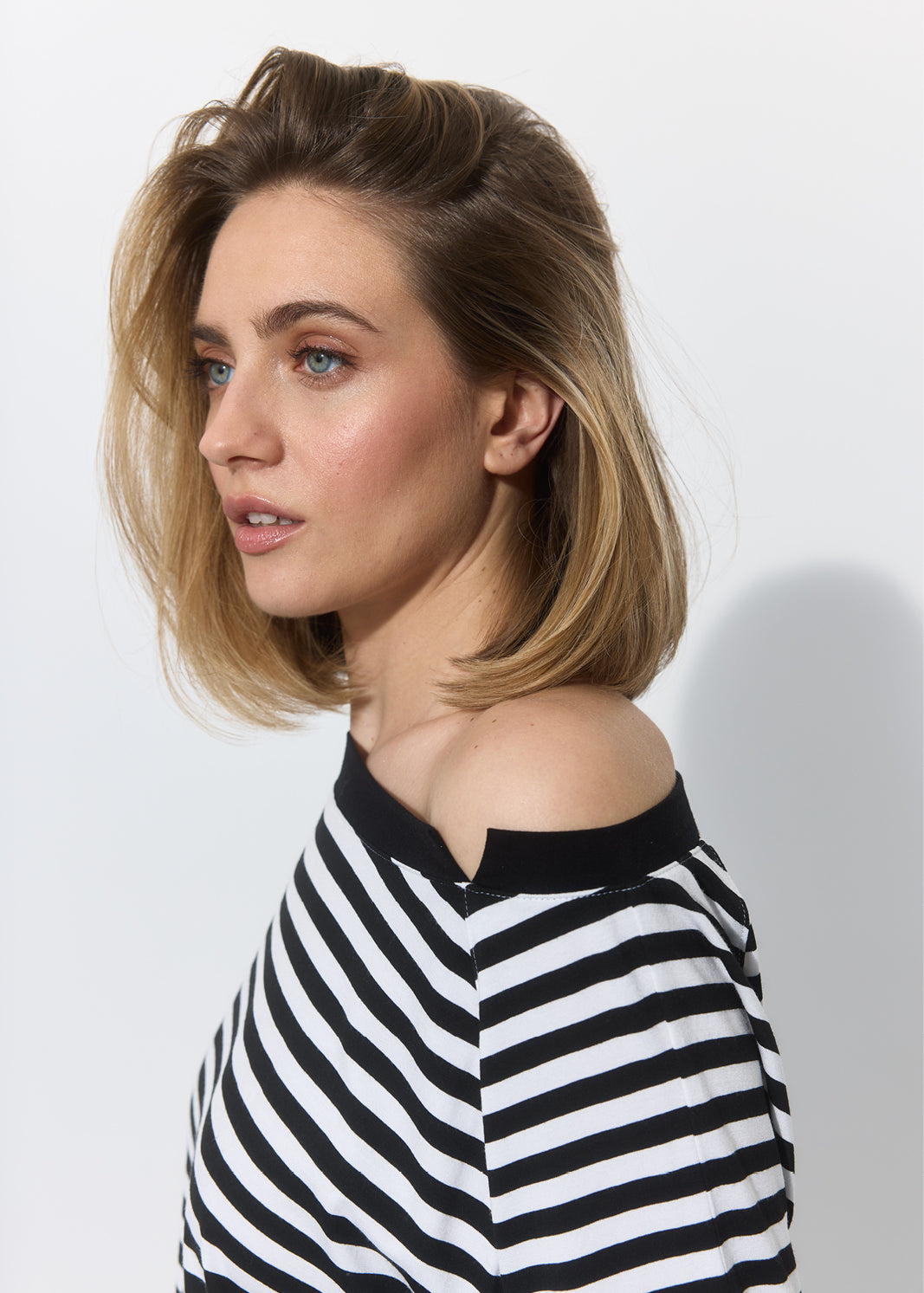 MUST HAVE w czarne paski