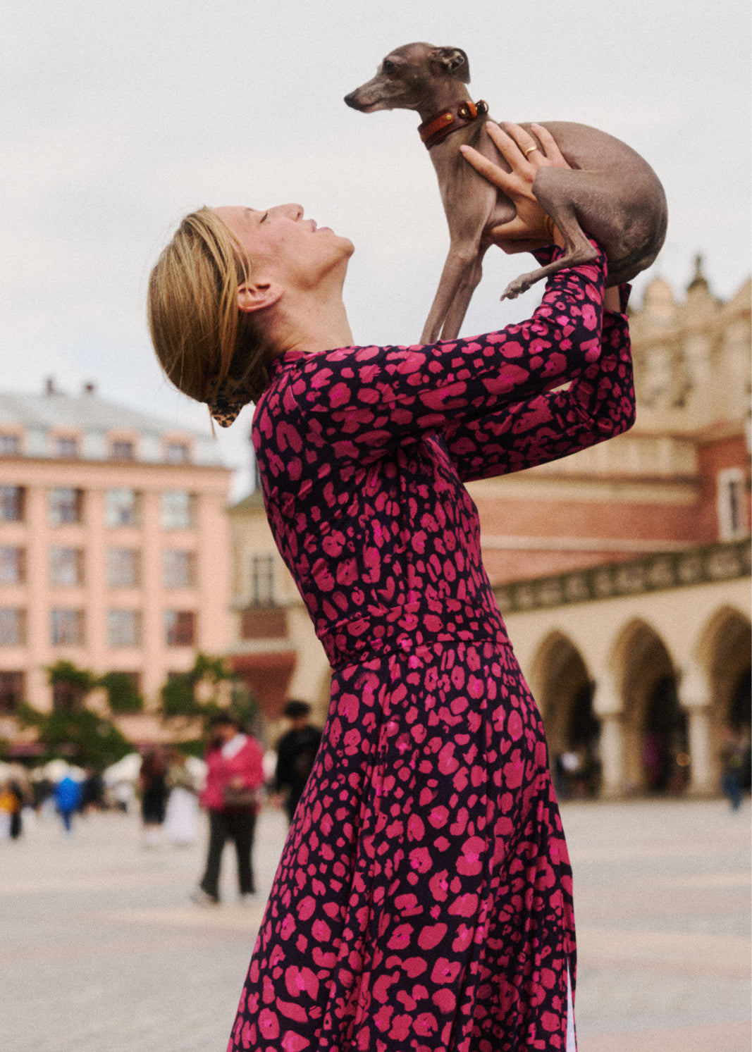 Sukienka MON AMOUR print leo pink & black