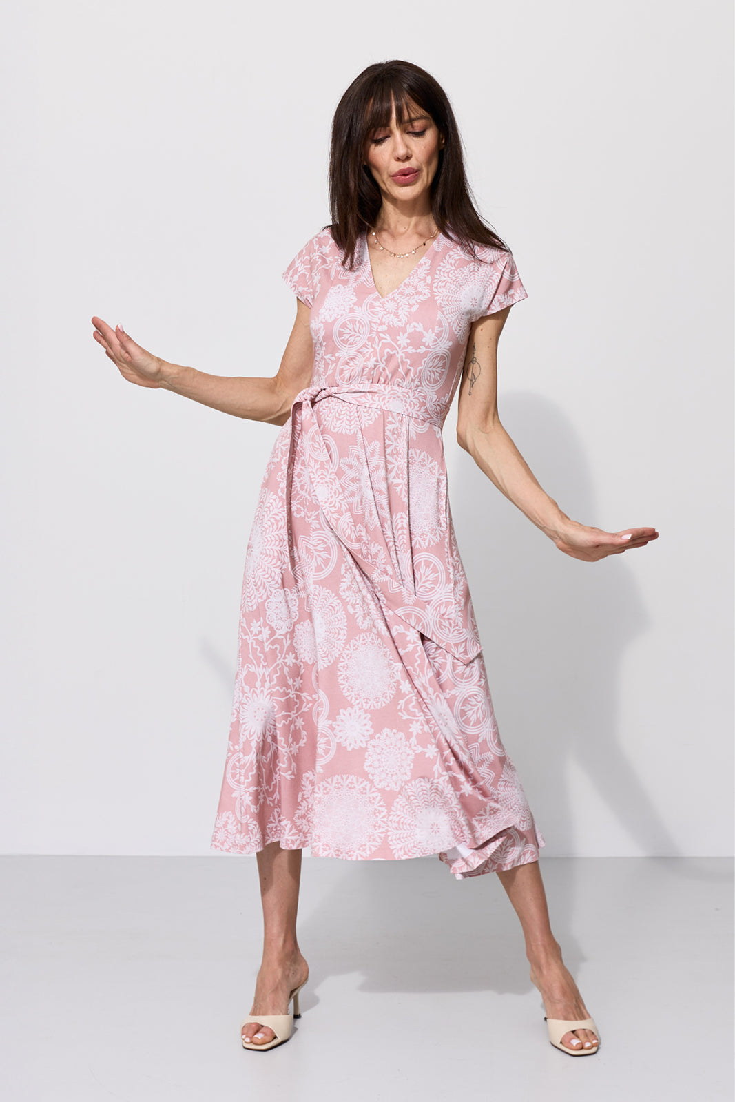 Dress TOSKANIA folk cut-out print pink