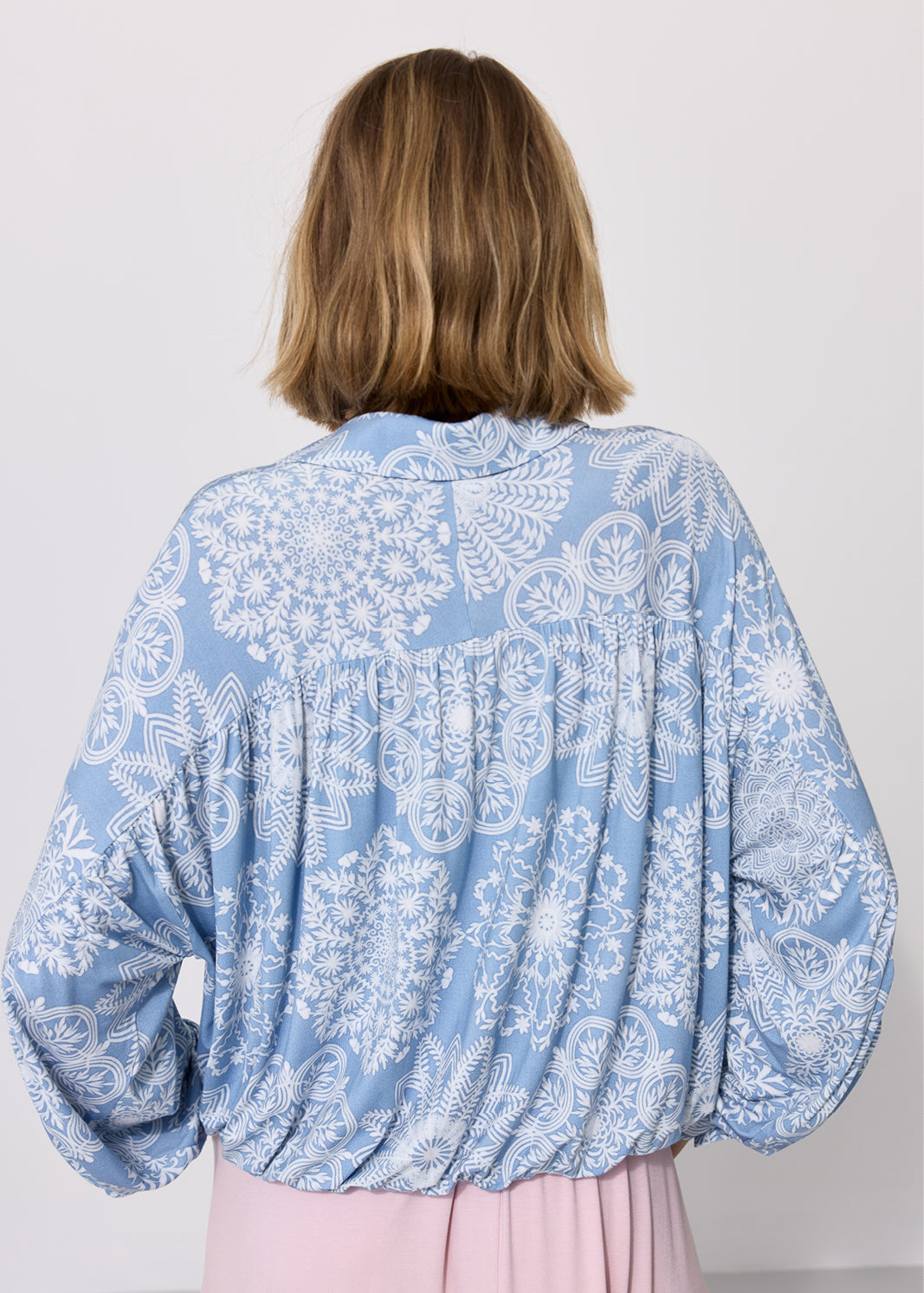 SHIRT ROMANTIC folk cut-outs print blue