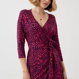Sukienka BOGINI PRZED KOLANO print mini leo pink & art blue