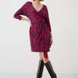 Sukienka BOGINI PRZED KOLANO print mini leo pink & art blue