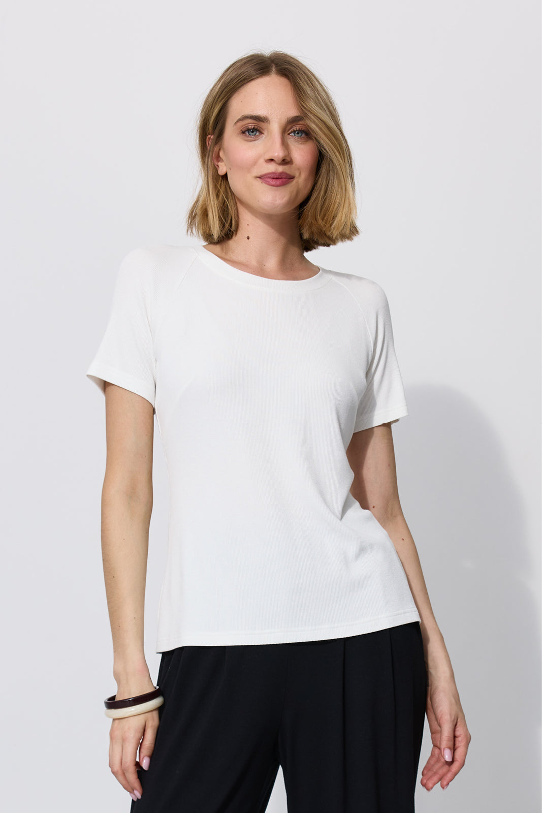 SAWCIA Z KRÓTKIM RĘKAWEM off white