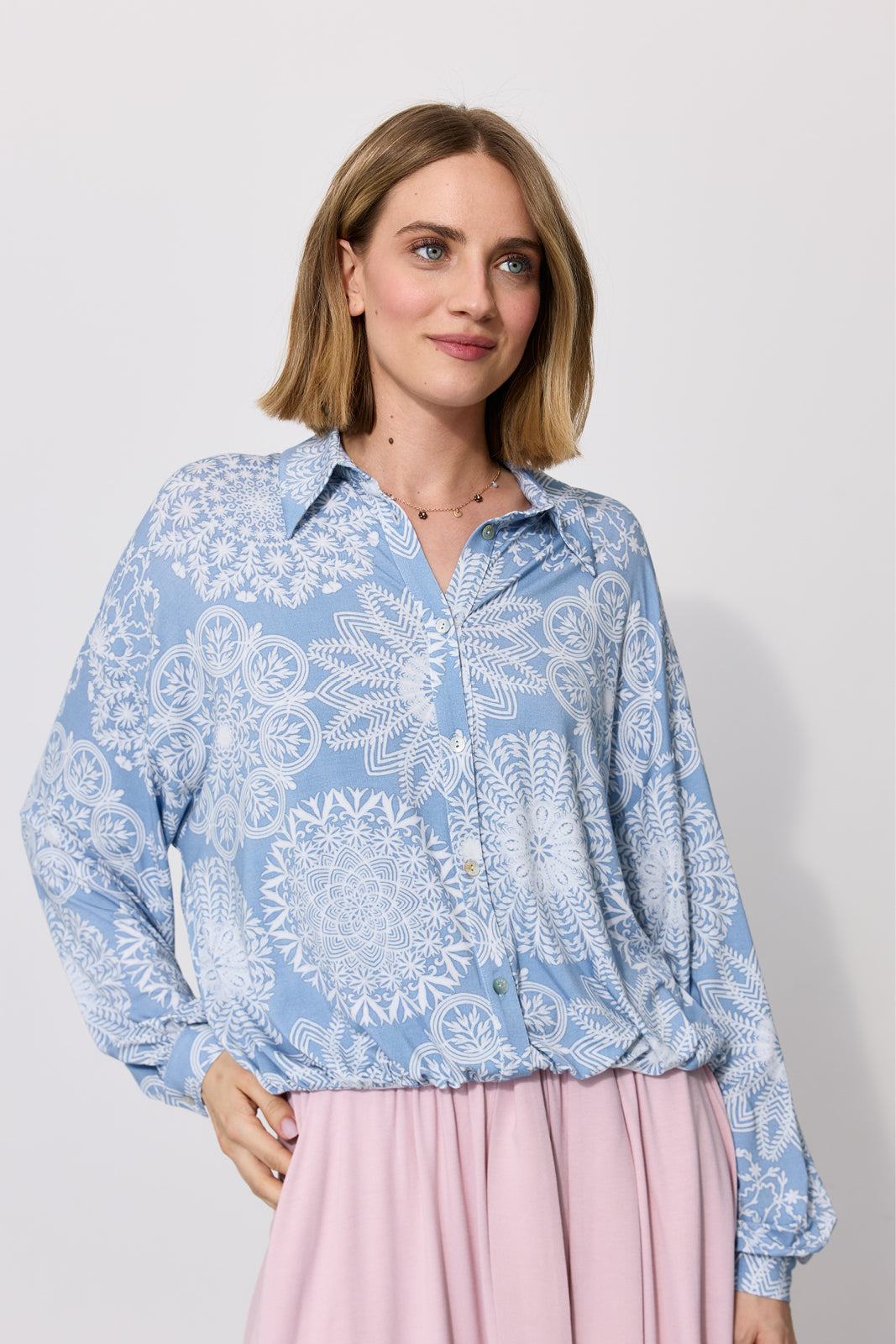 SHIRT ROMANTIC folk cut-outs print blue