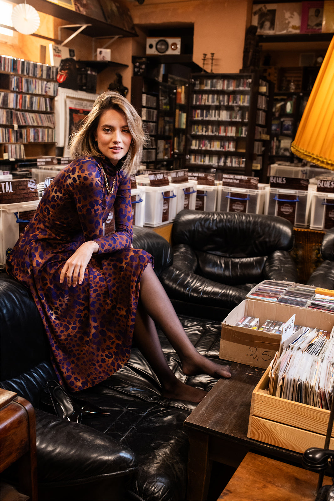 GO(LF) FOR IT print leo burgundy