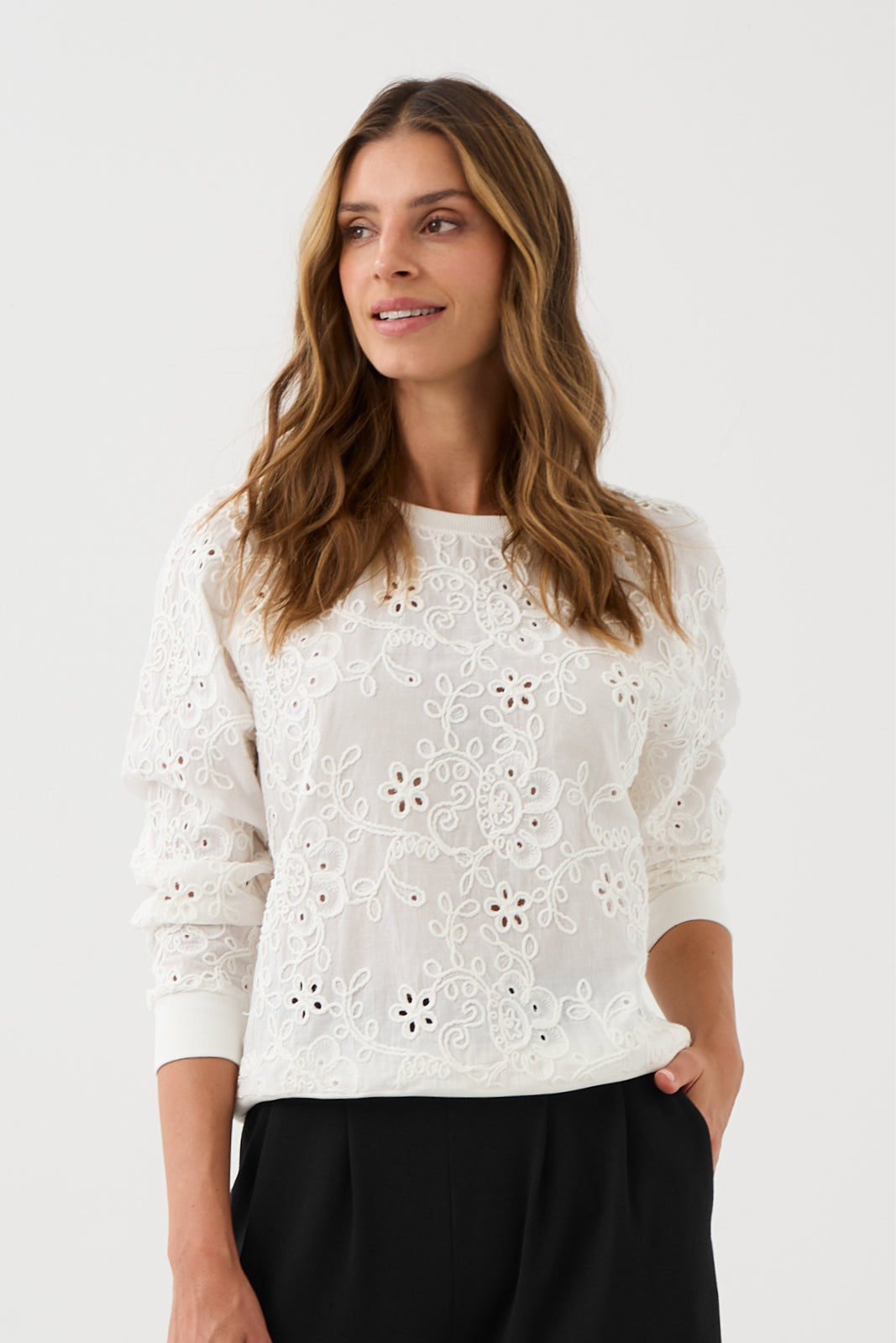 Bluza LUCY IN THE SKY haft richelieu white