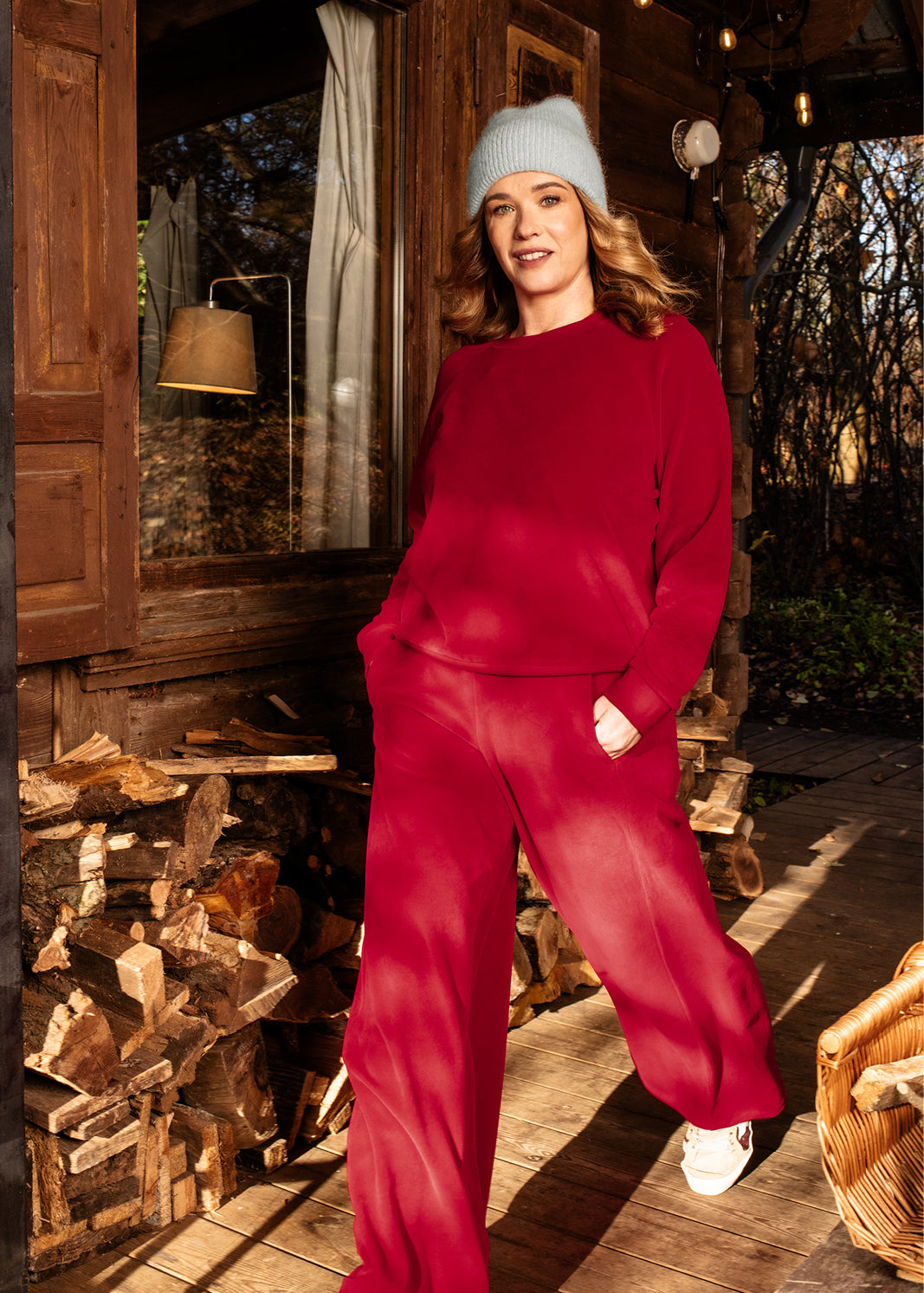 LUCY IN THE SKY szkarłatny welur