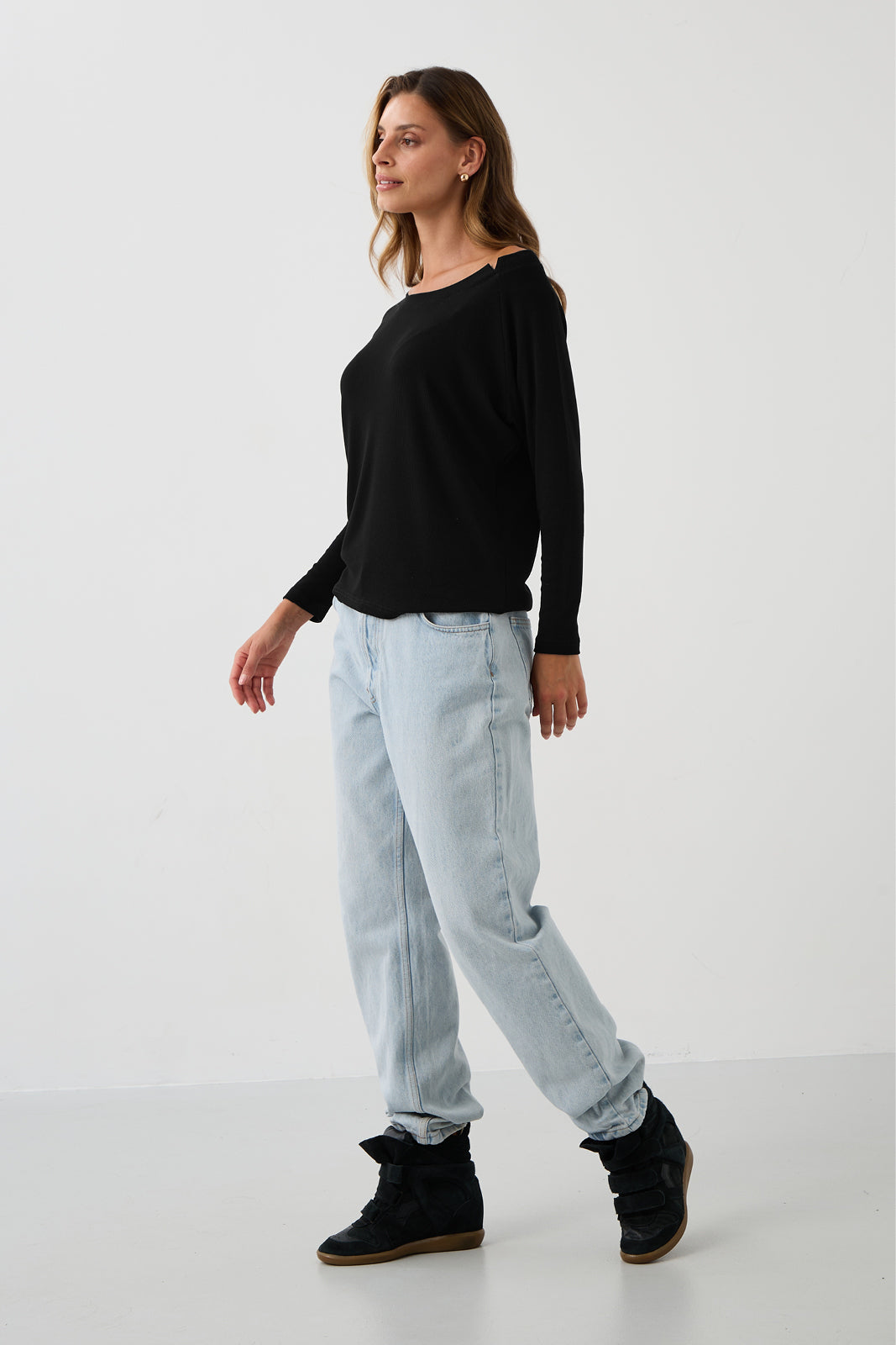 MUST HAVE ribbed black