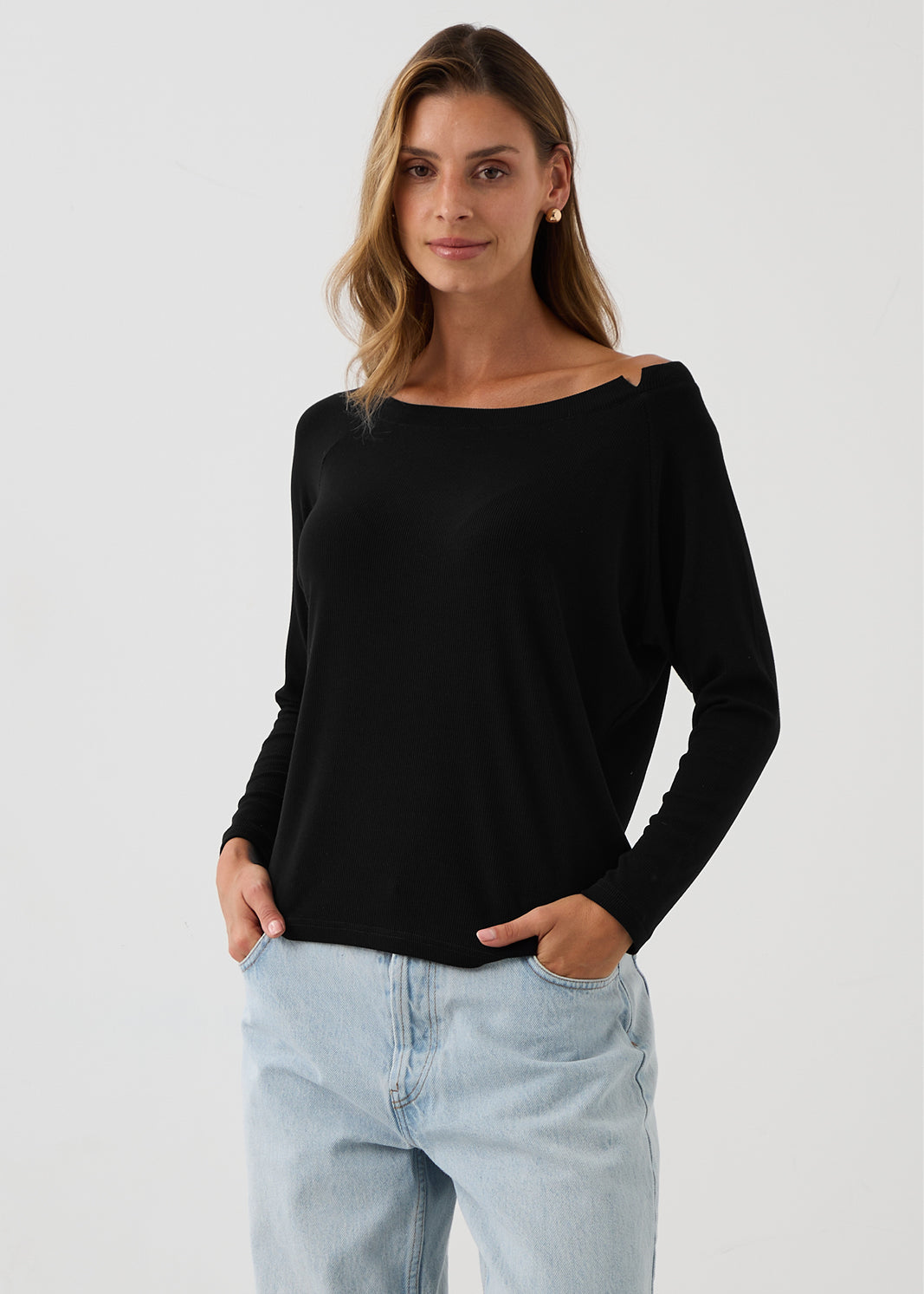 MUST HAVE ribbed black