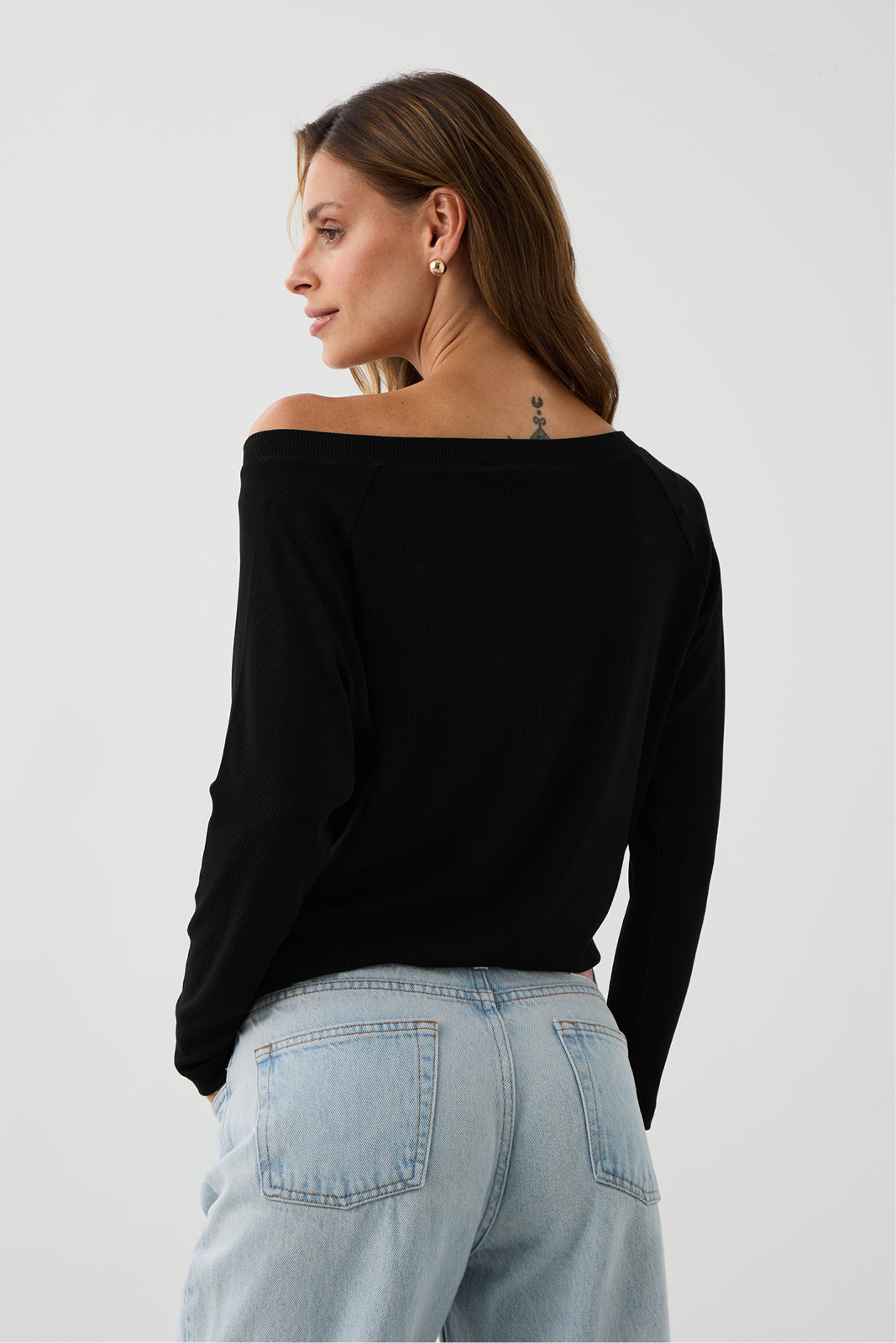 MUST HAVE ribbed black