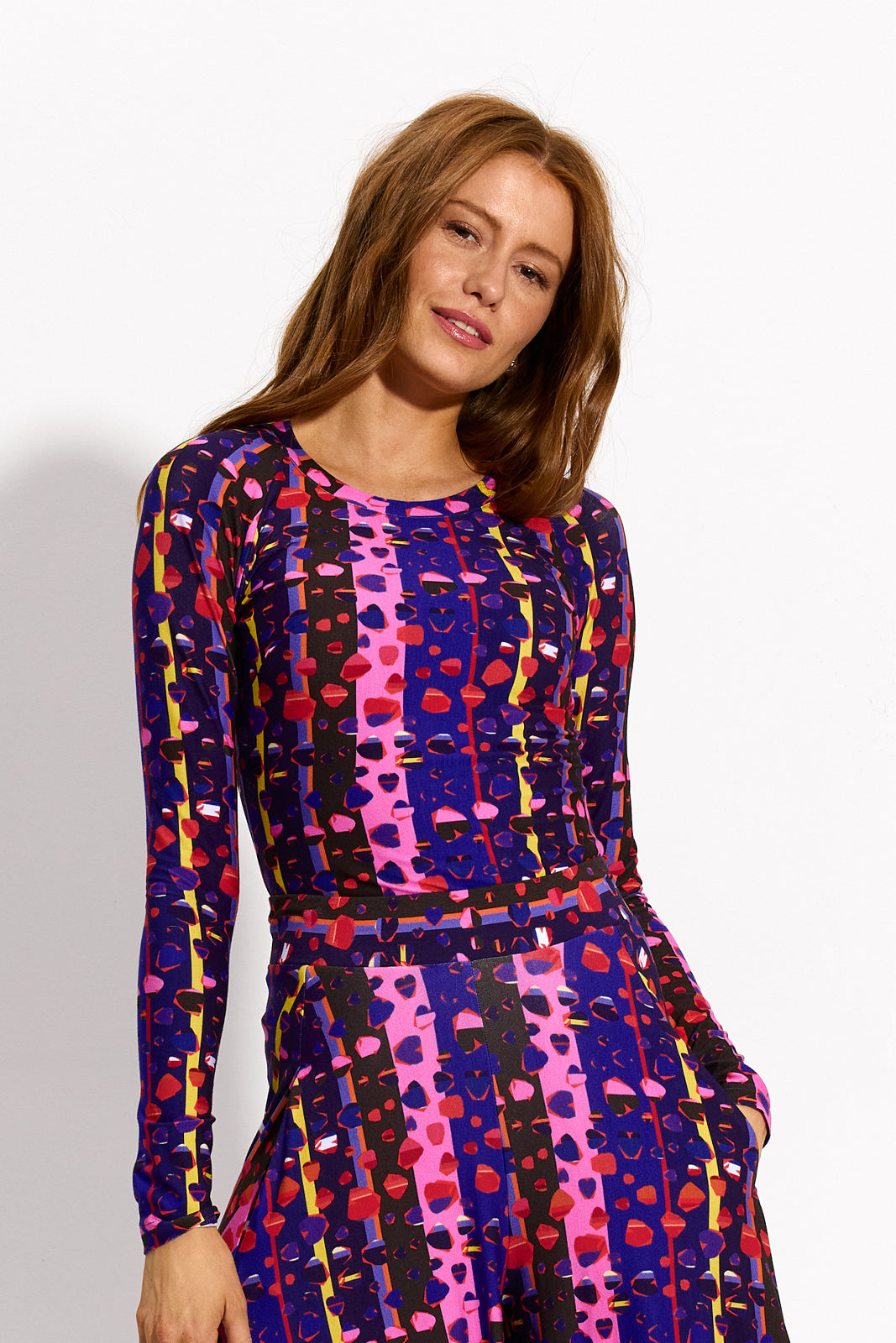 SAWCIA Z DŁUGIM RĘKAWEM print risk. follow your heart fantasy