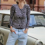 SAWCIA Z DŁUGIM RĘKAWEM print koronkowa robota na czerni