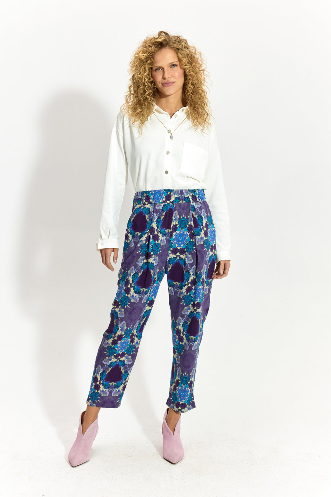 J. LO FRIENDY print kalejdoskop hokus pokus