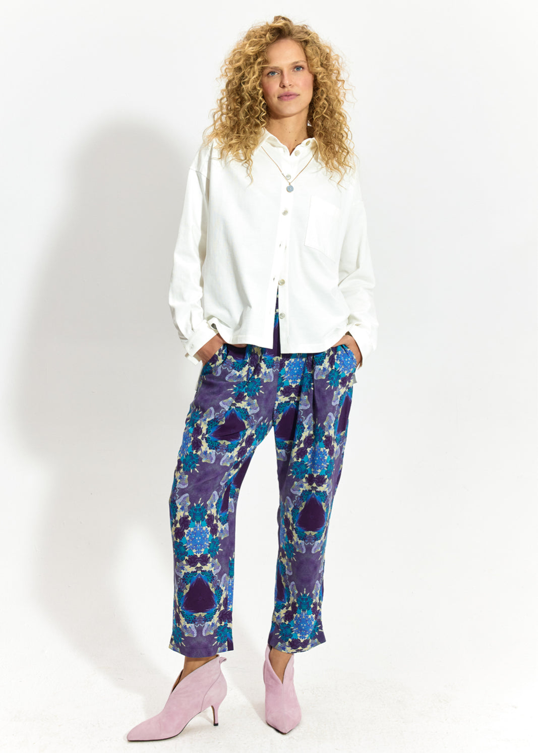 J. LO FRIENDY print kalejdoskop hokus pokus