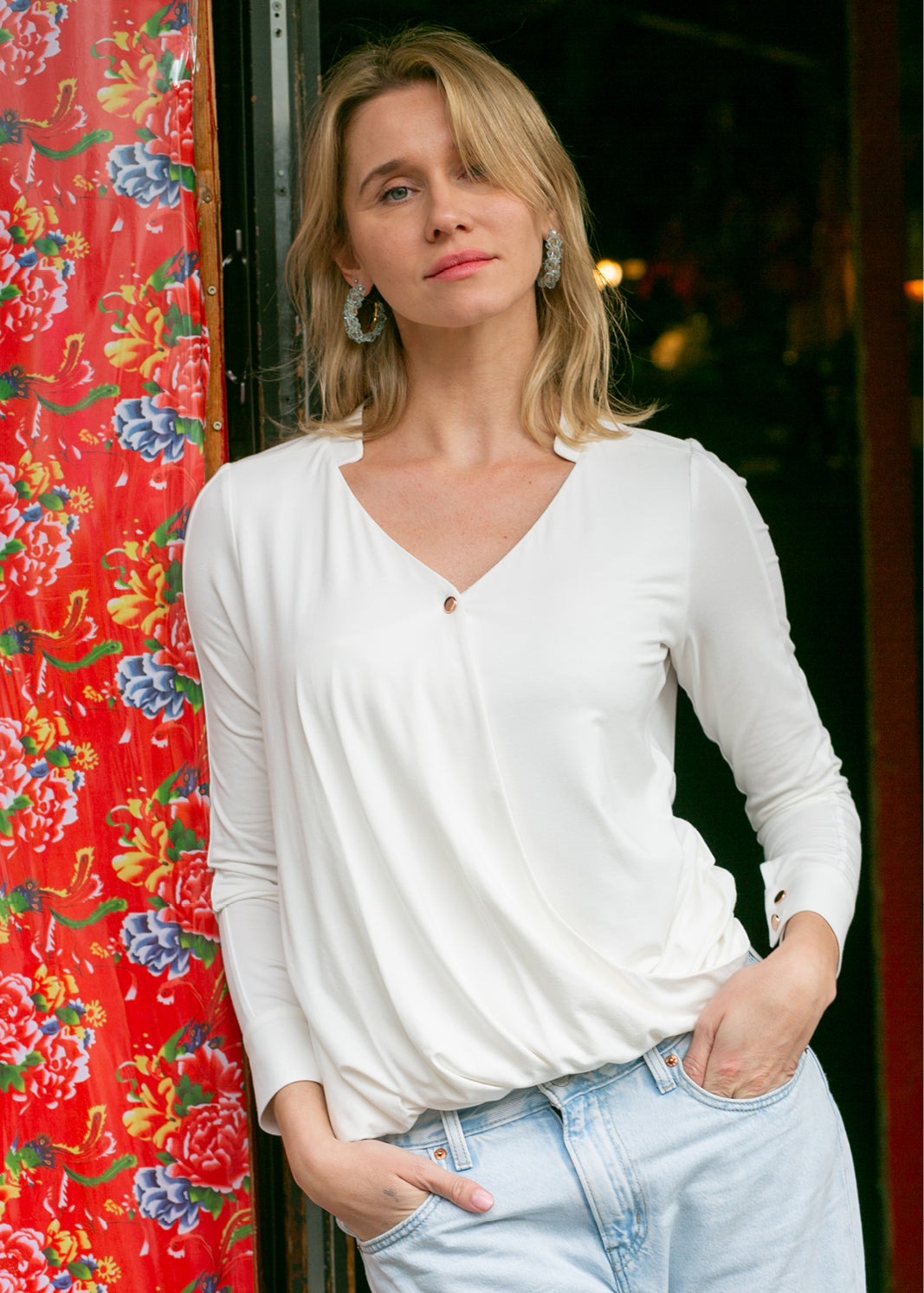 CICHA WODA perłowa biel