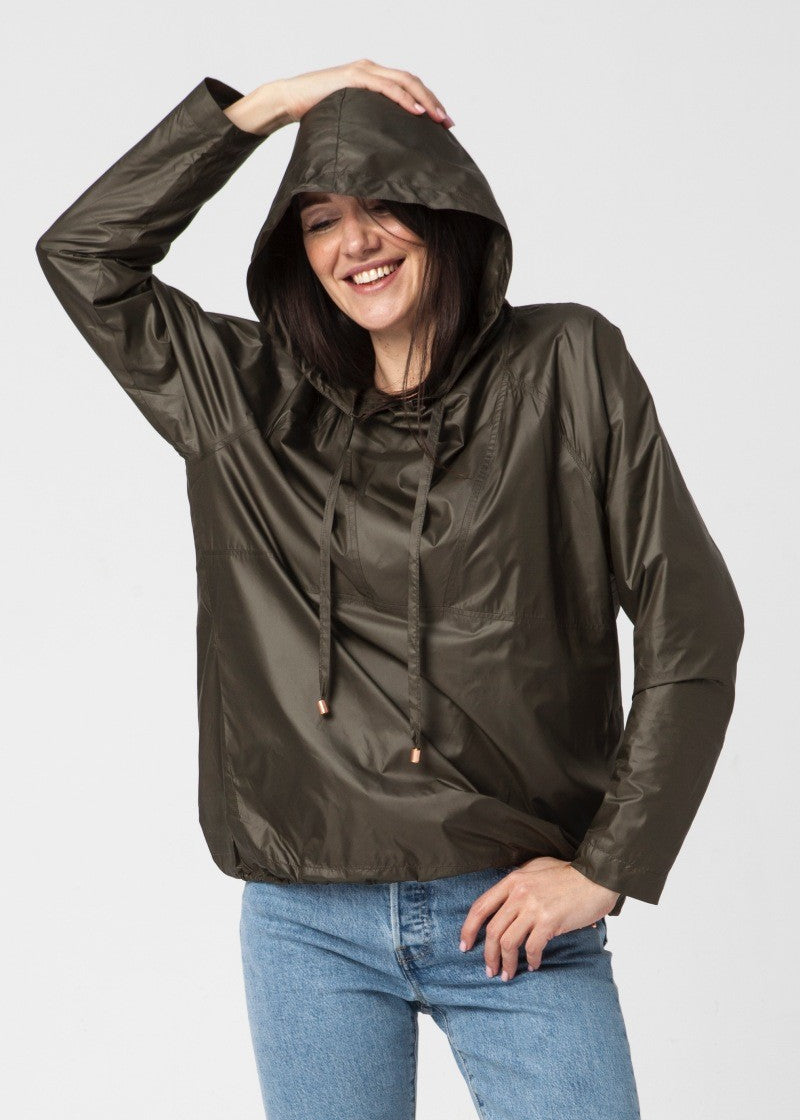 LADY IN RAIN khaki