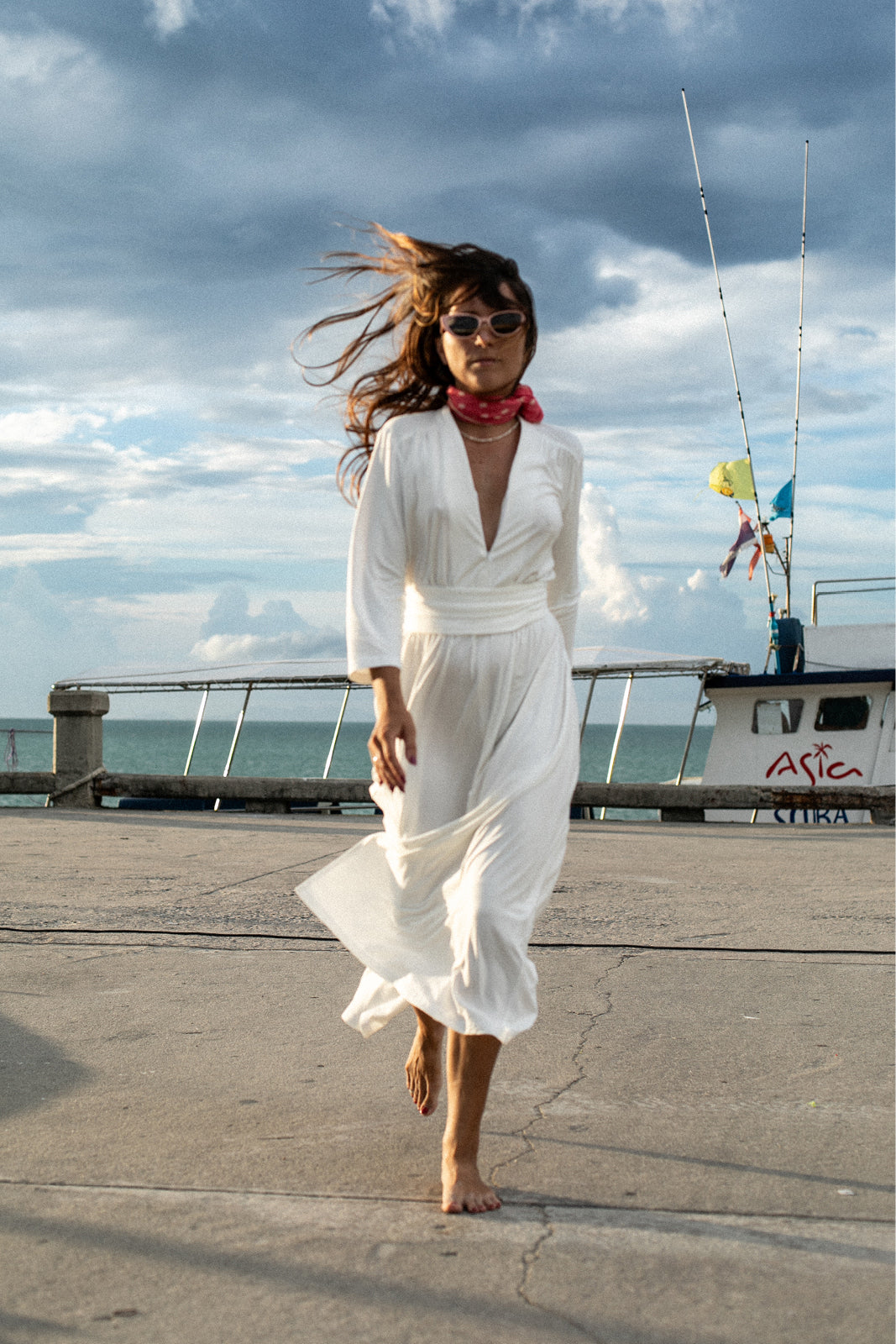 LIBERTY DRESS perłowa biel