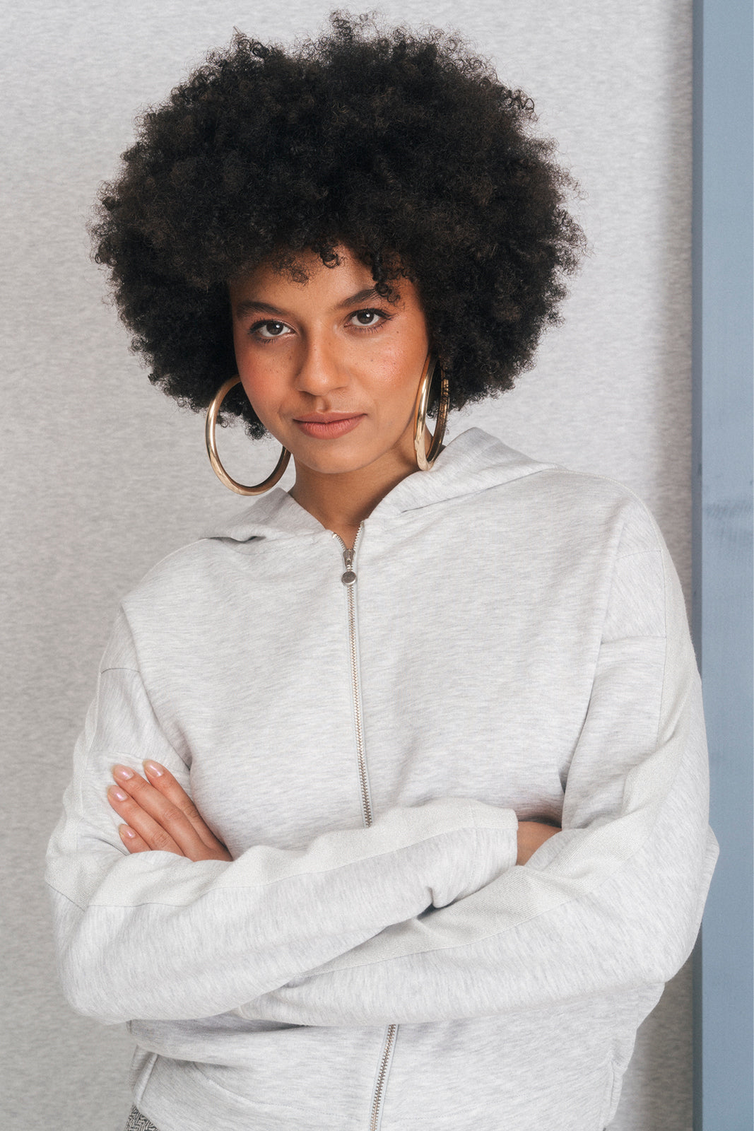 MADE MY DAY jasny szary melanż ze srebrnym lampasem