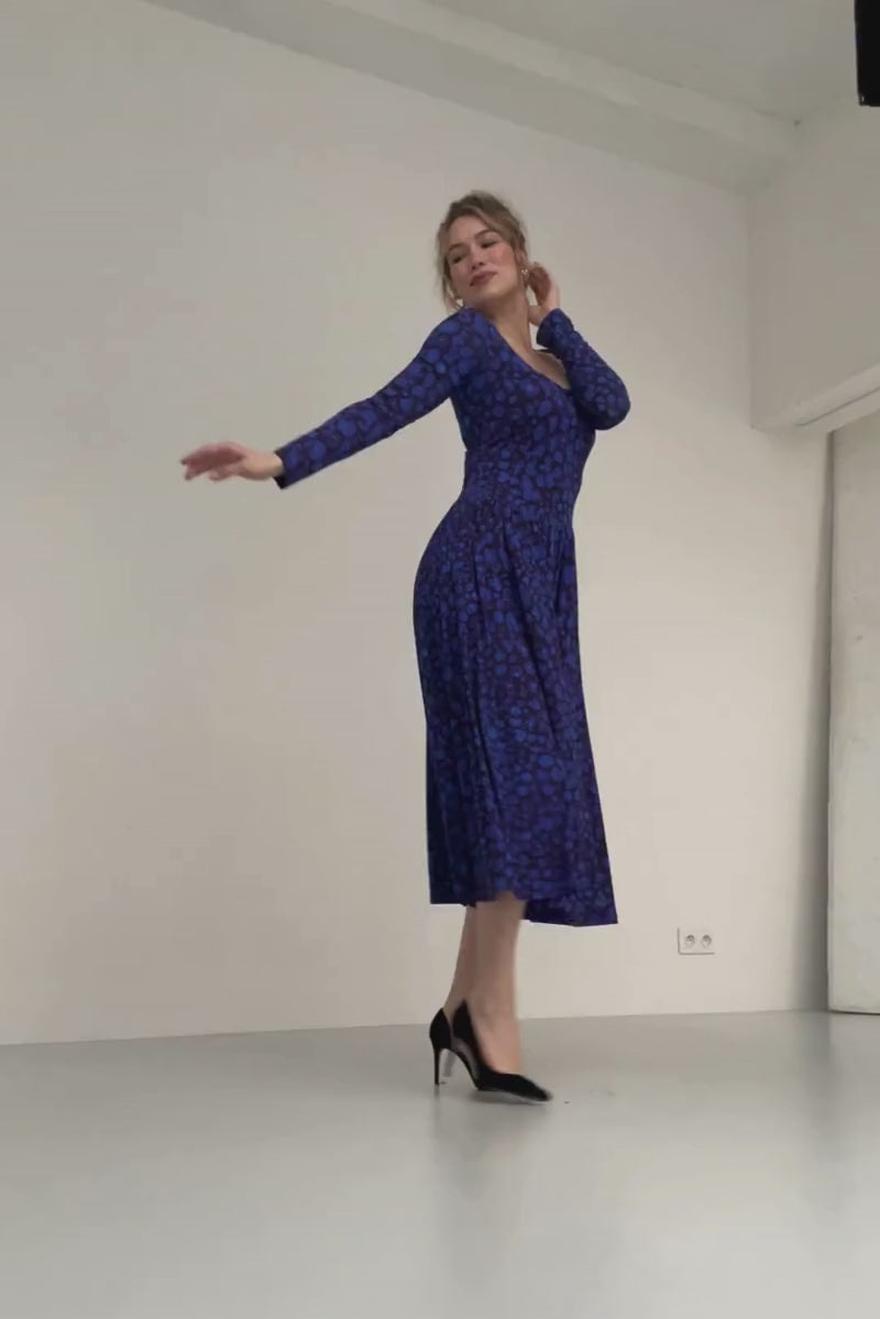 VOILÁ print leo art blue