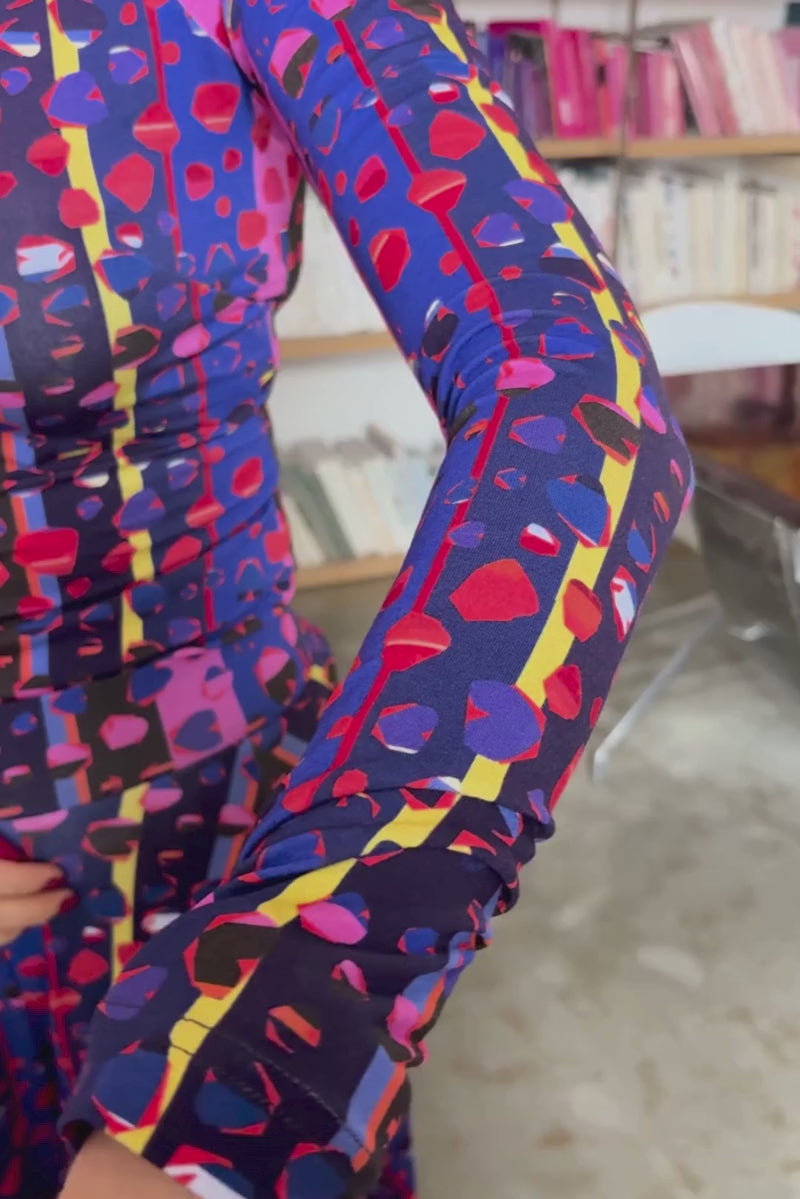 SAWCIA Z DŁUGIM RĘKAWEM print risk. follow your heart fantasy