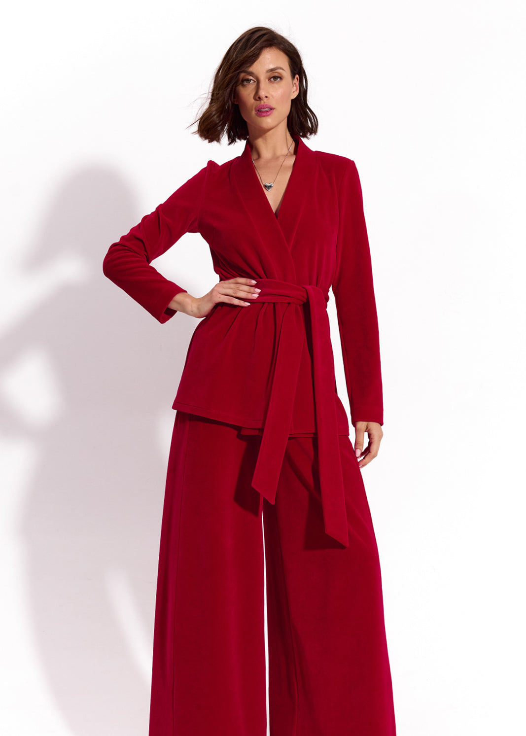 LOUISE szkarłatny welur