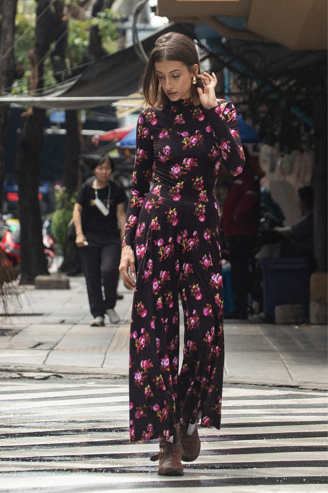 PRIMAVERY print risk'n'roses black