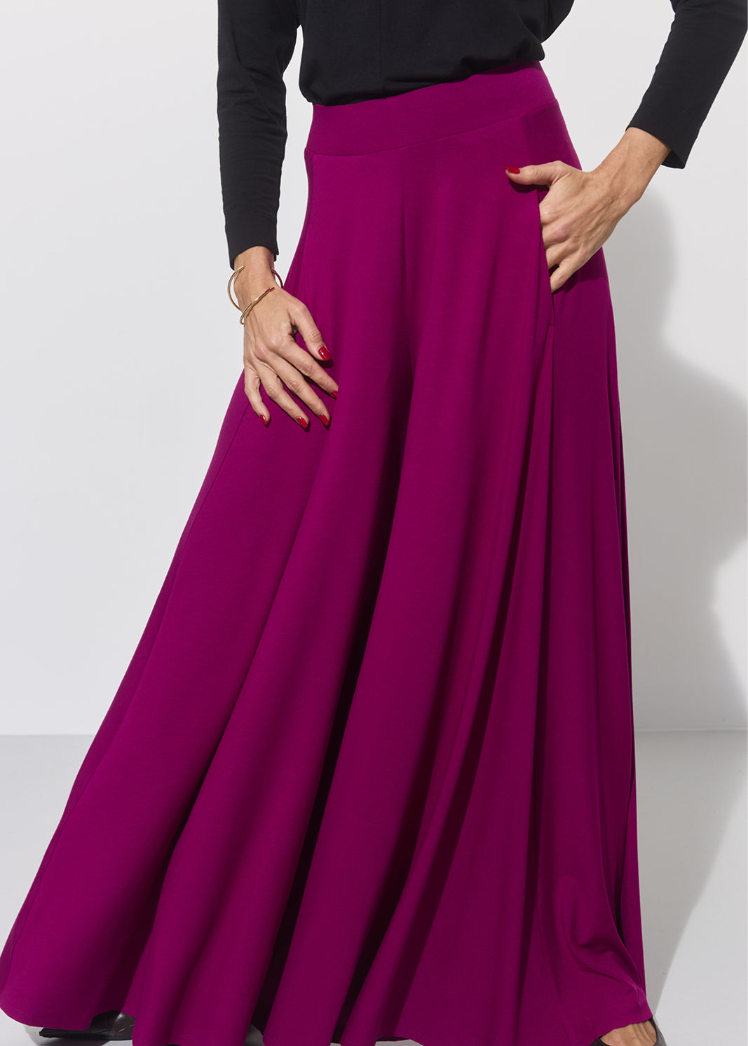 DARIA 175 cm<br>project manager<br>spodnie XS|#000000|#ffffff| 