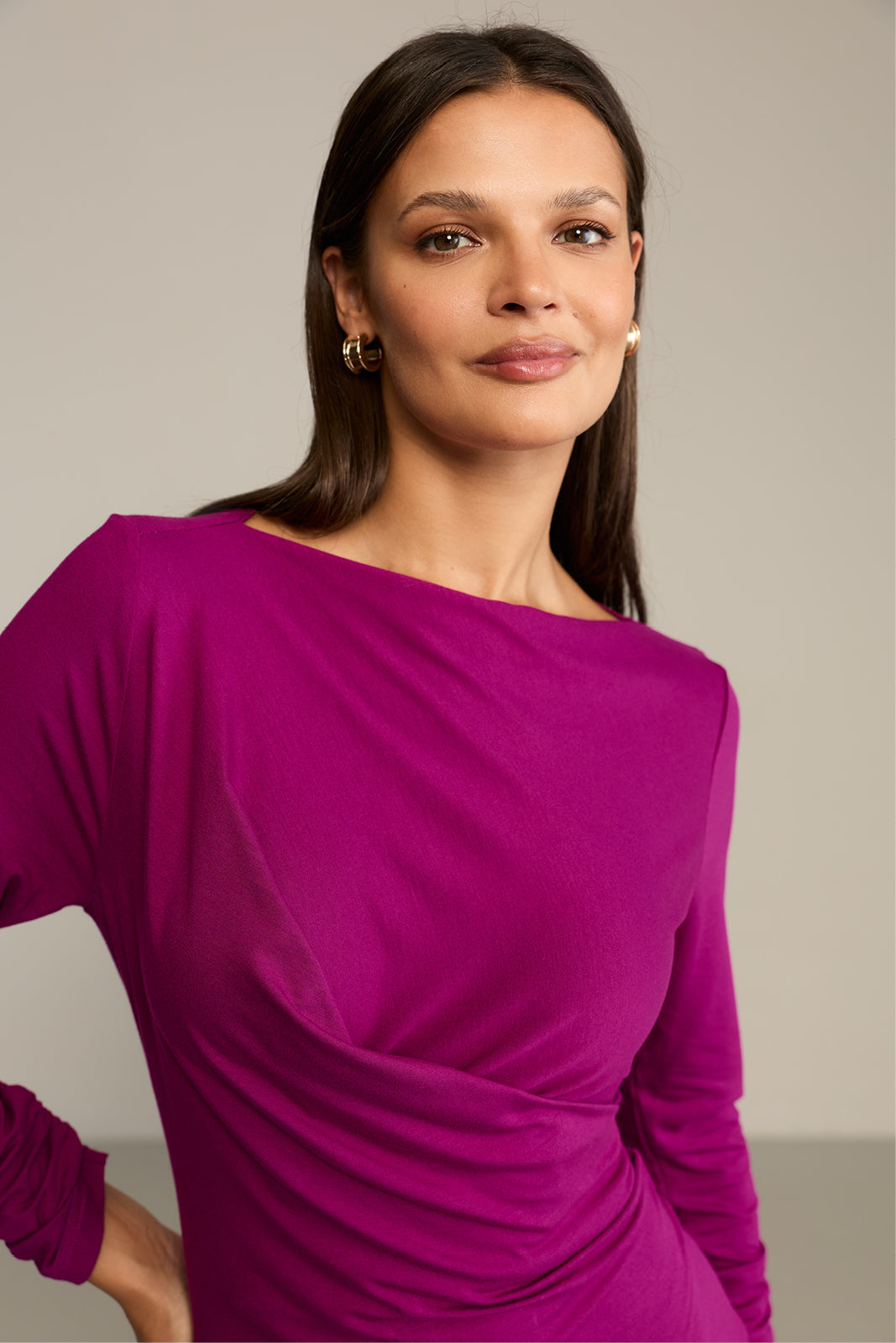 Sukienka BODY POSITIVE purpurowa