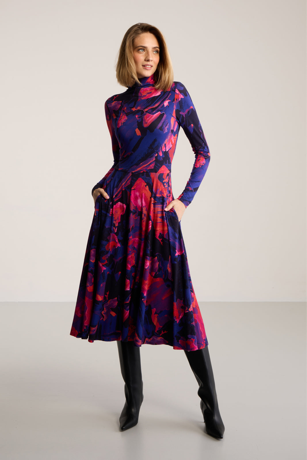Sukienka GO(LF) FOR IT print Dreamworld orange & violet