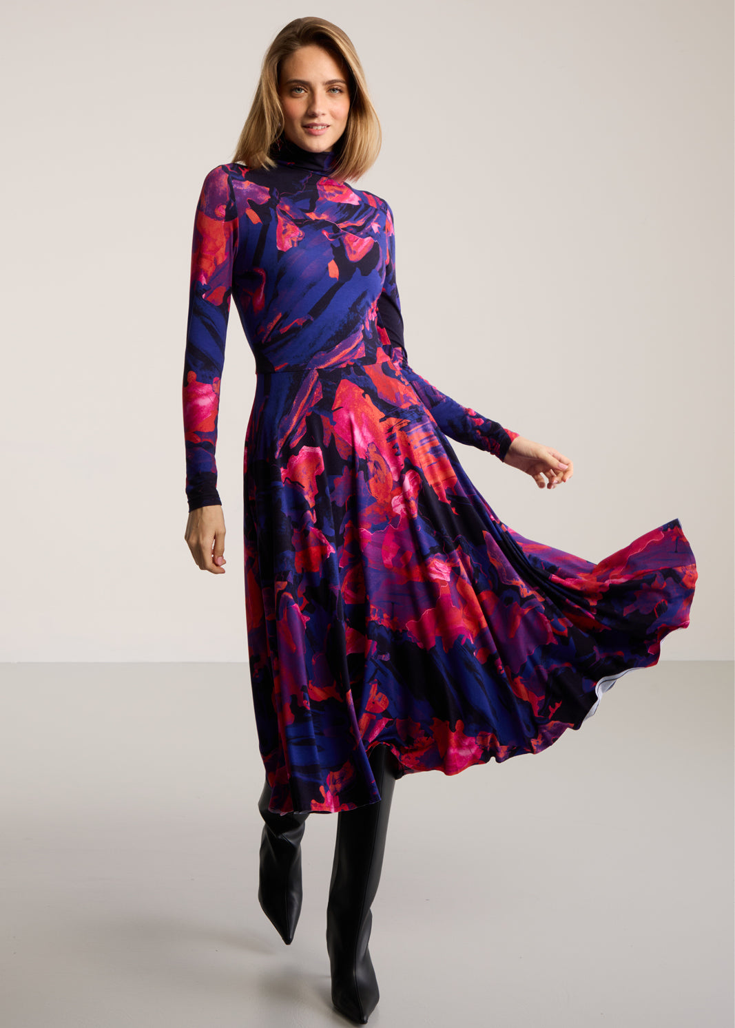 Sukienka GO(LF) FOR IT print Dreamworld orange & violet