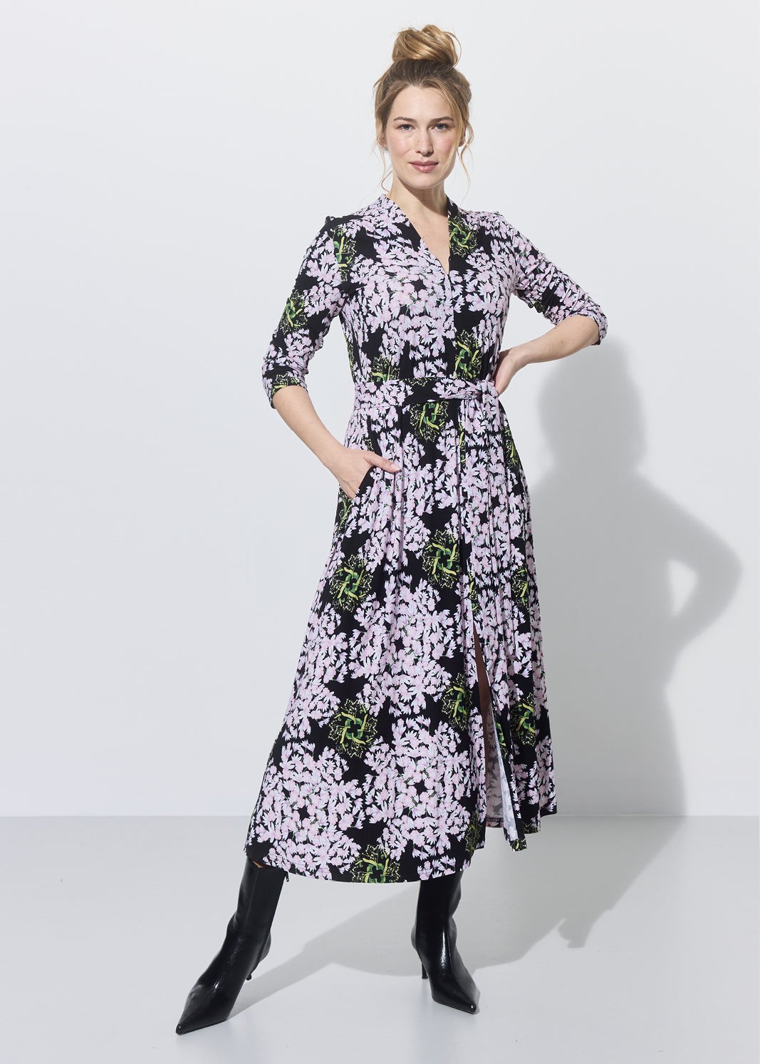 LIBERTY DRESS print lipy i magnolie nocą