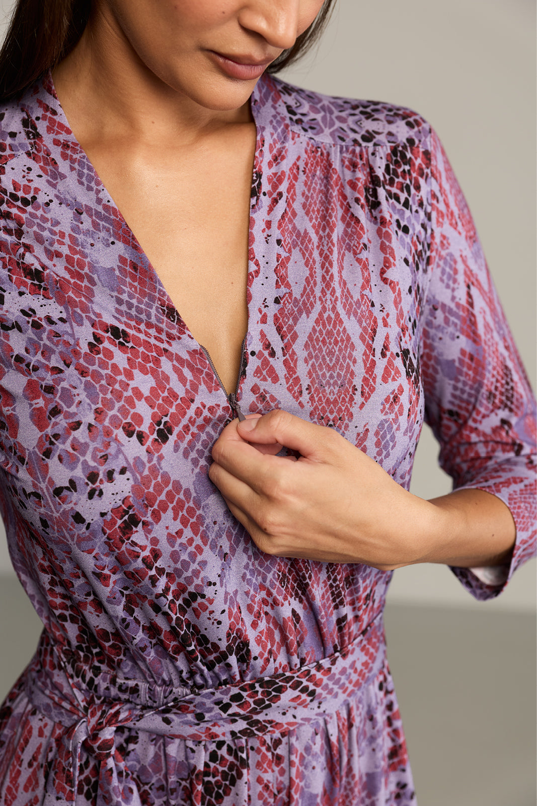 Sukienka LIBERTY DRESS print wąż fioletowy