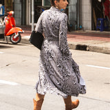 LIKE A LADY print koronkowa robota na czerni