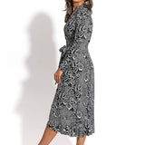 LIKE A LADY print koronkowa robota na czerni