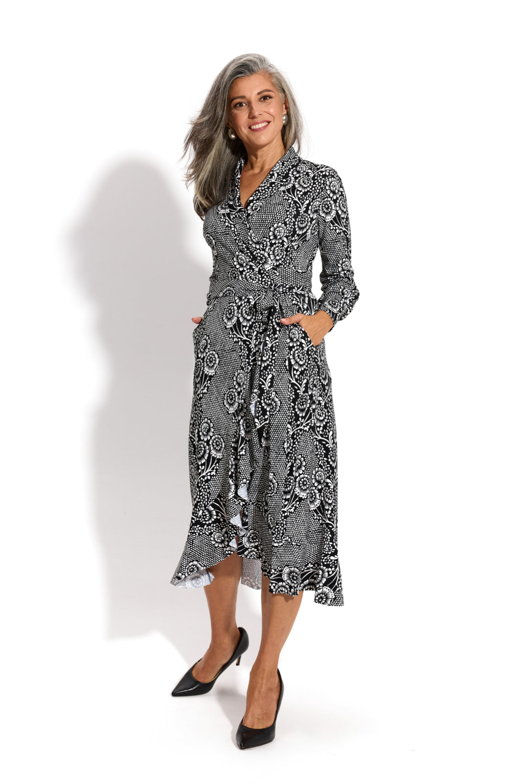 LIKE A LADY print koronkowa robota na czerni