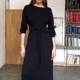 SUKIENKA OVERSIZE Z PASKIEM czarna