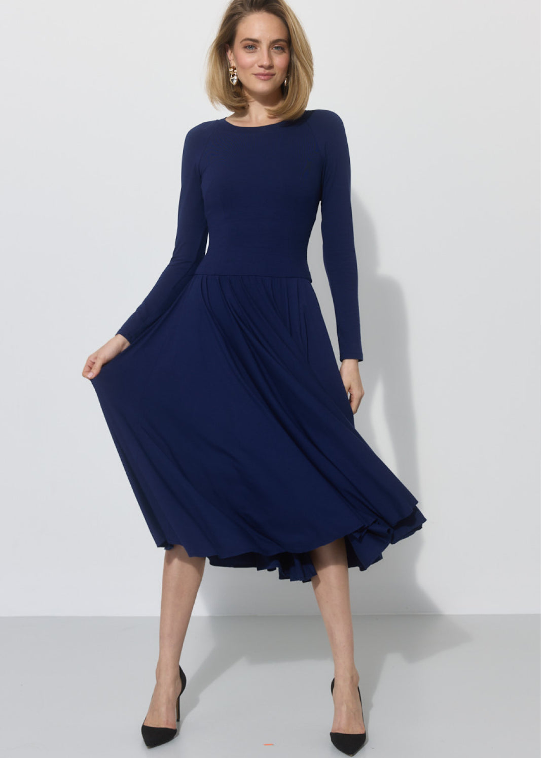 RISK AND THE CITY nocny granat