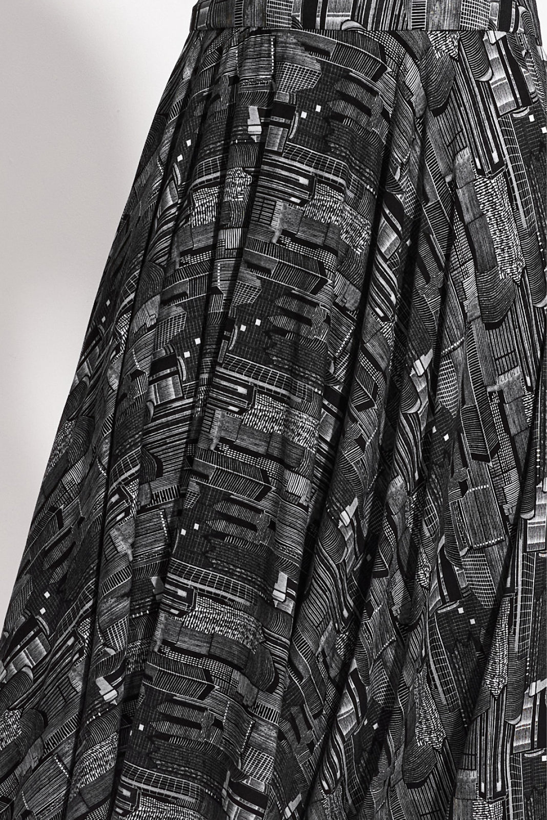 RISK AND THE CITY print sky is the limit